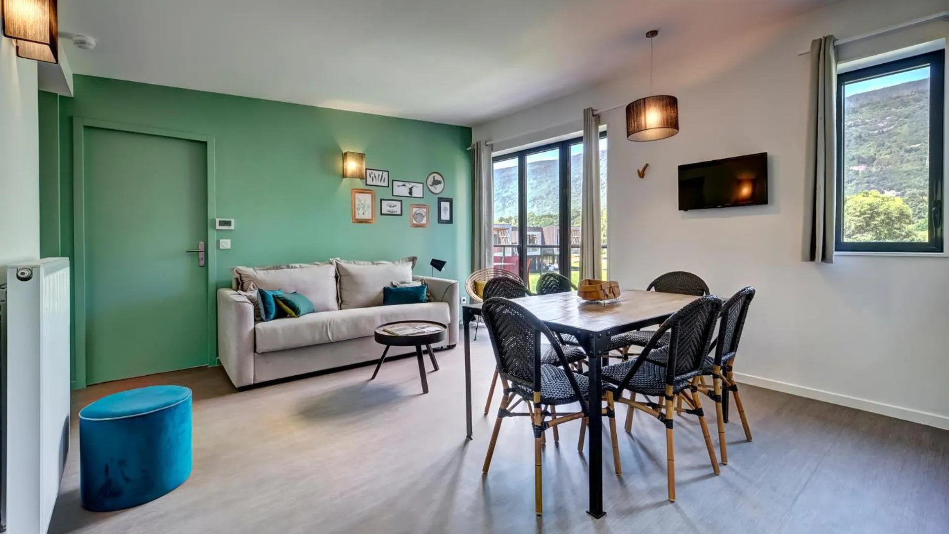 TV and multimedia in Vacancéole - Le Village des Oiseaux