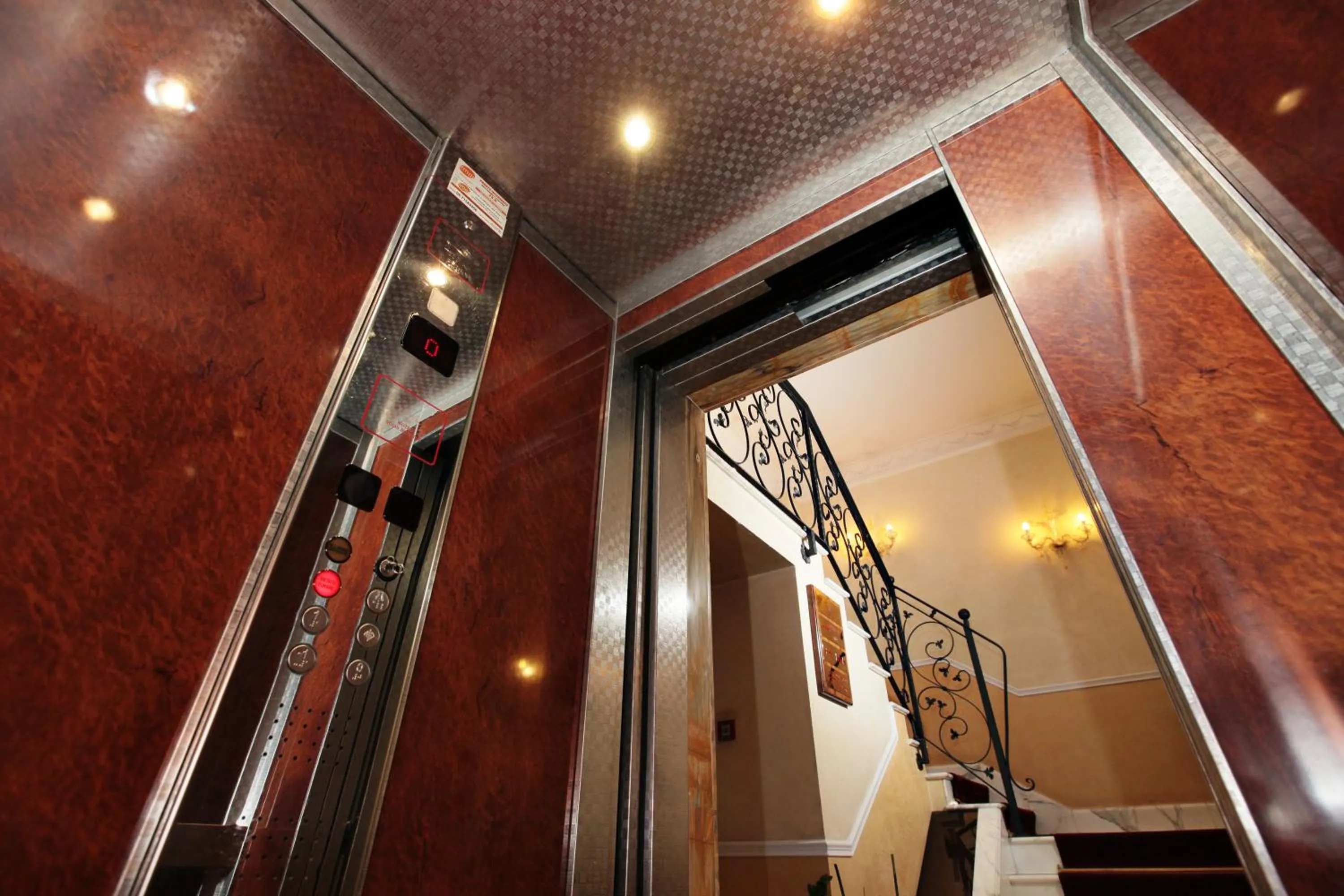 Lobby or reception in HS 311