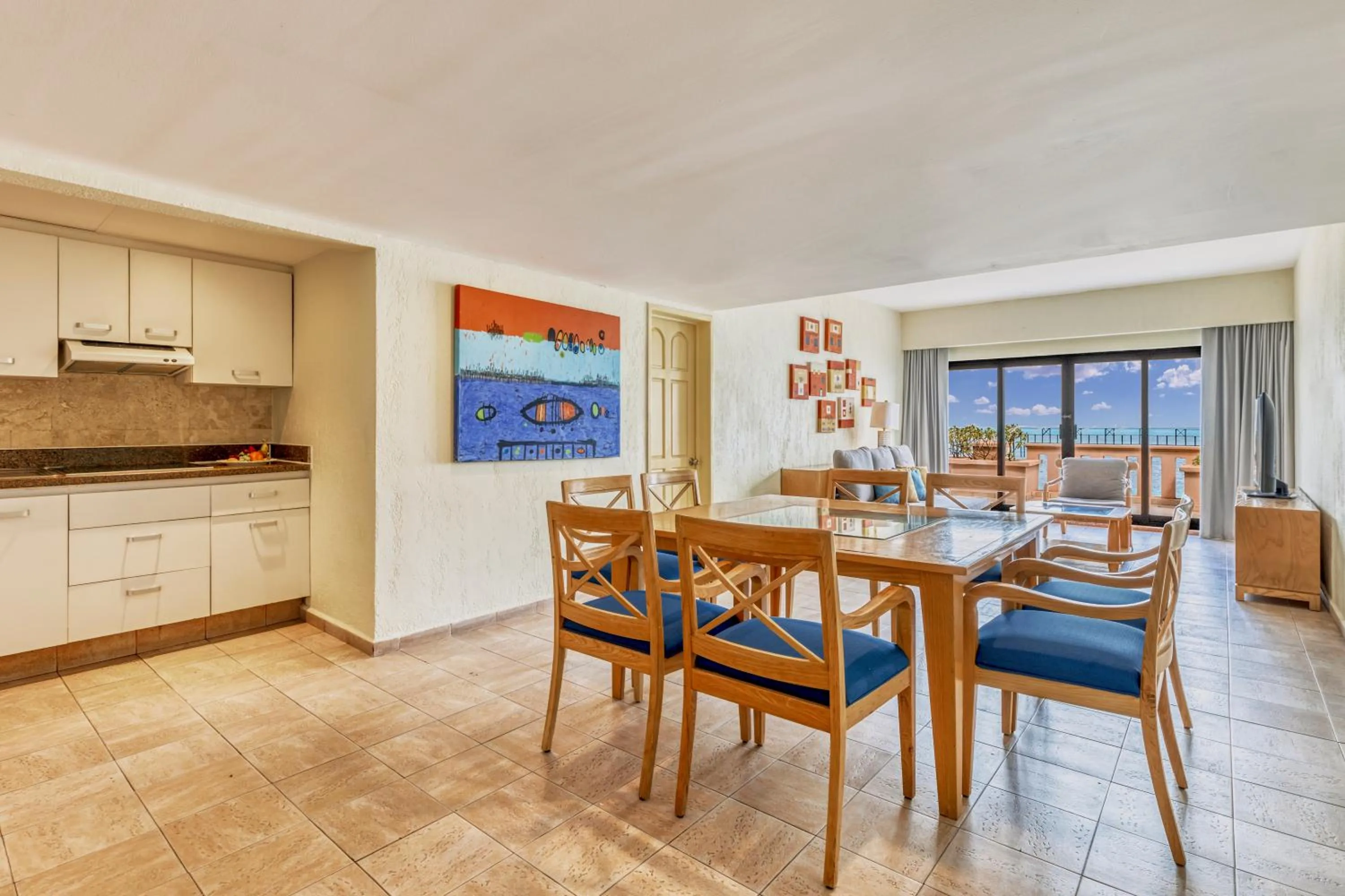 Living room in Fiesta Americana Cancun Villas