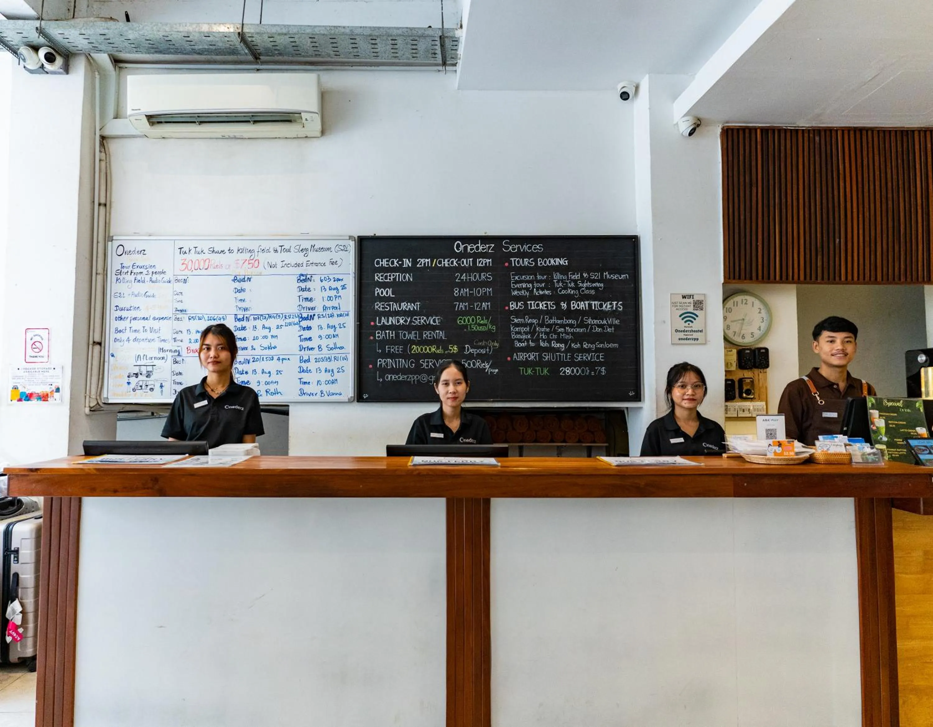Staff in Onederz Phnom Penh
