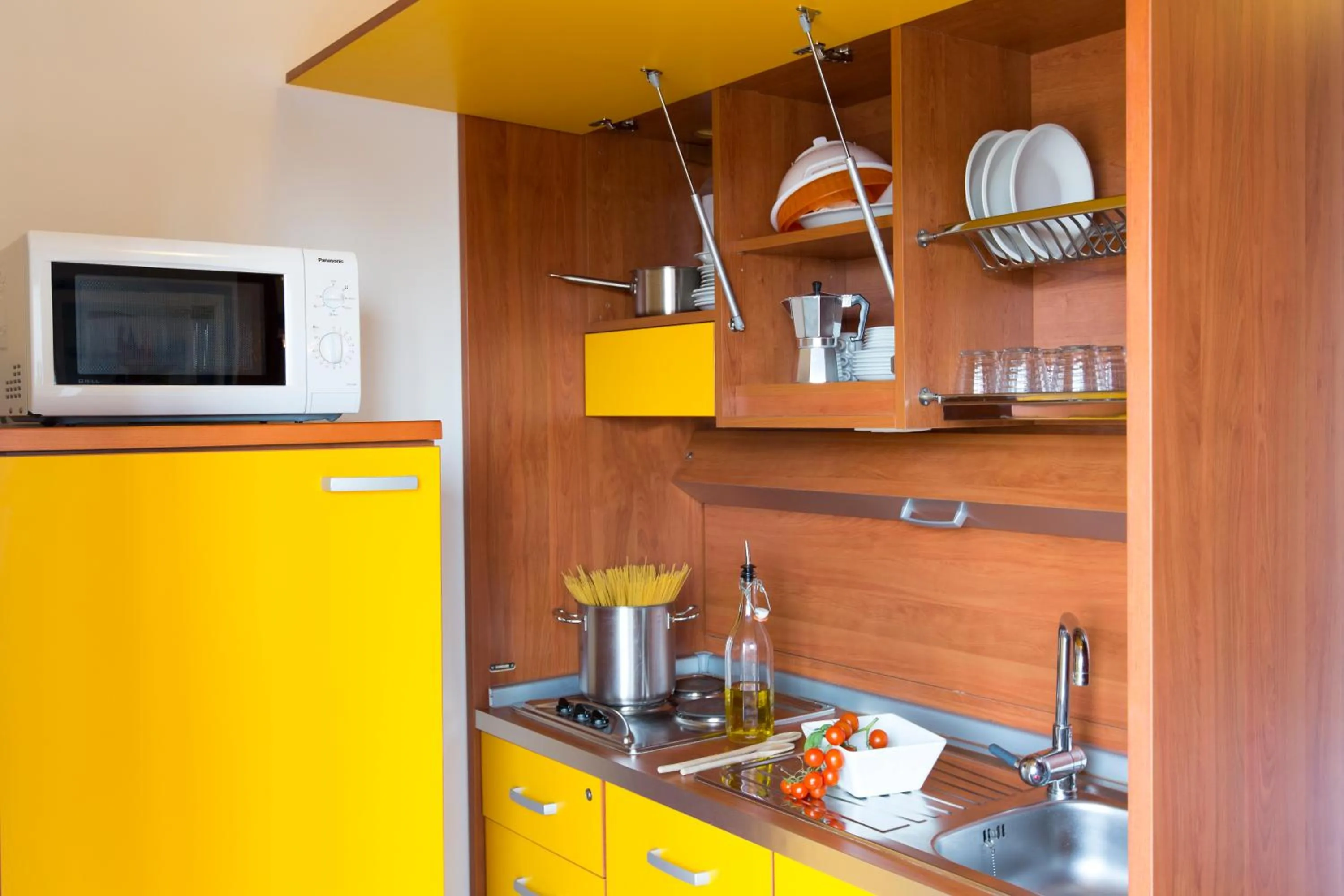 Kitchen or kitchenette in Hotel Sheila