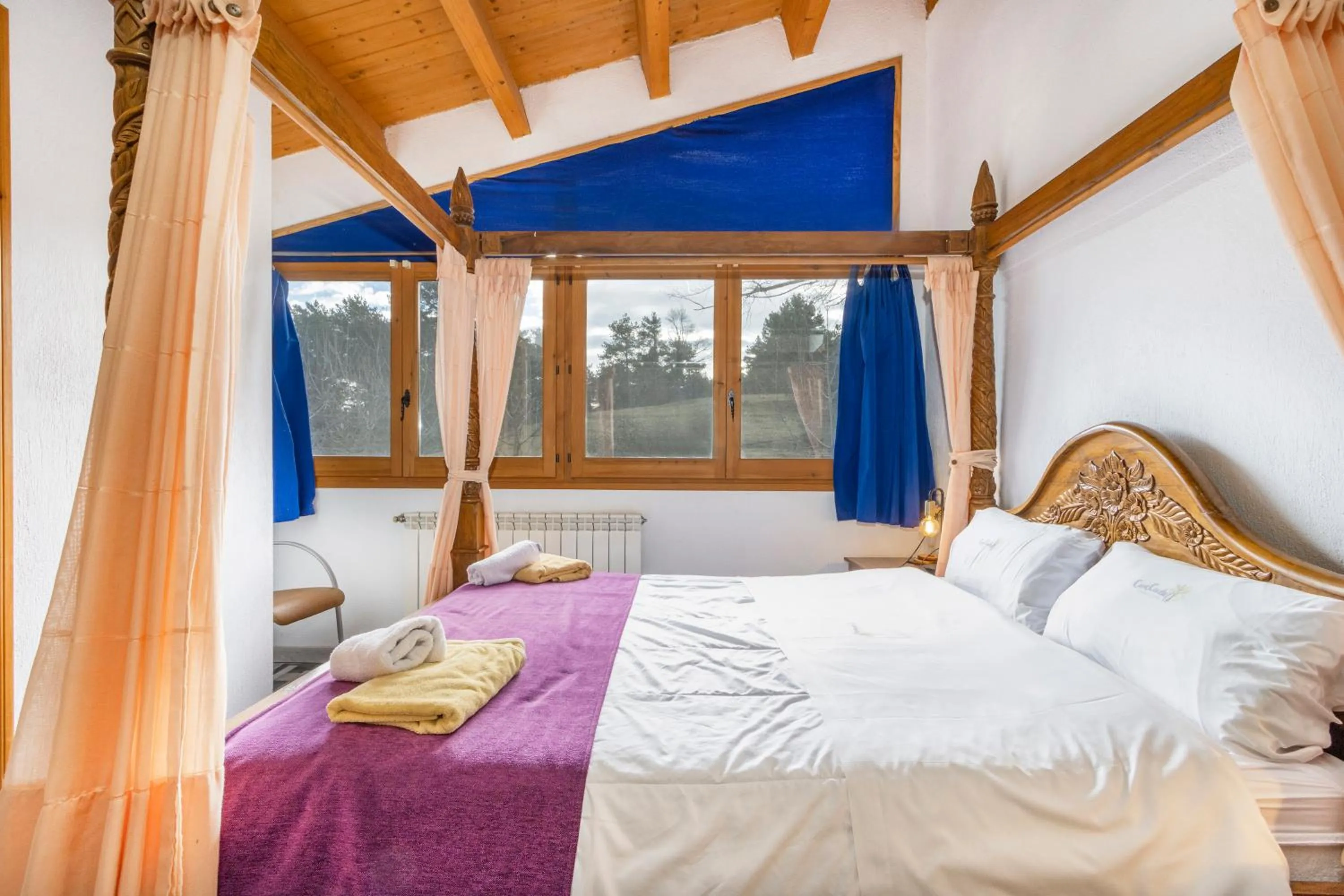 Bed in Complex Rural Can Caubet