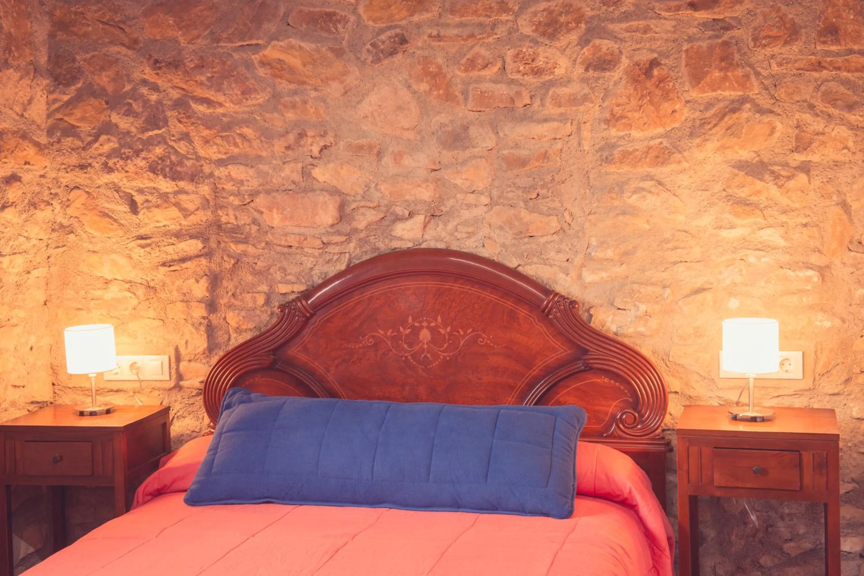 Bed in Complex Rural Can Caubet