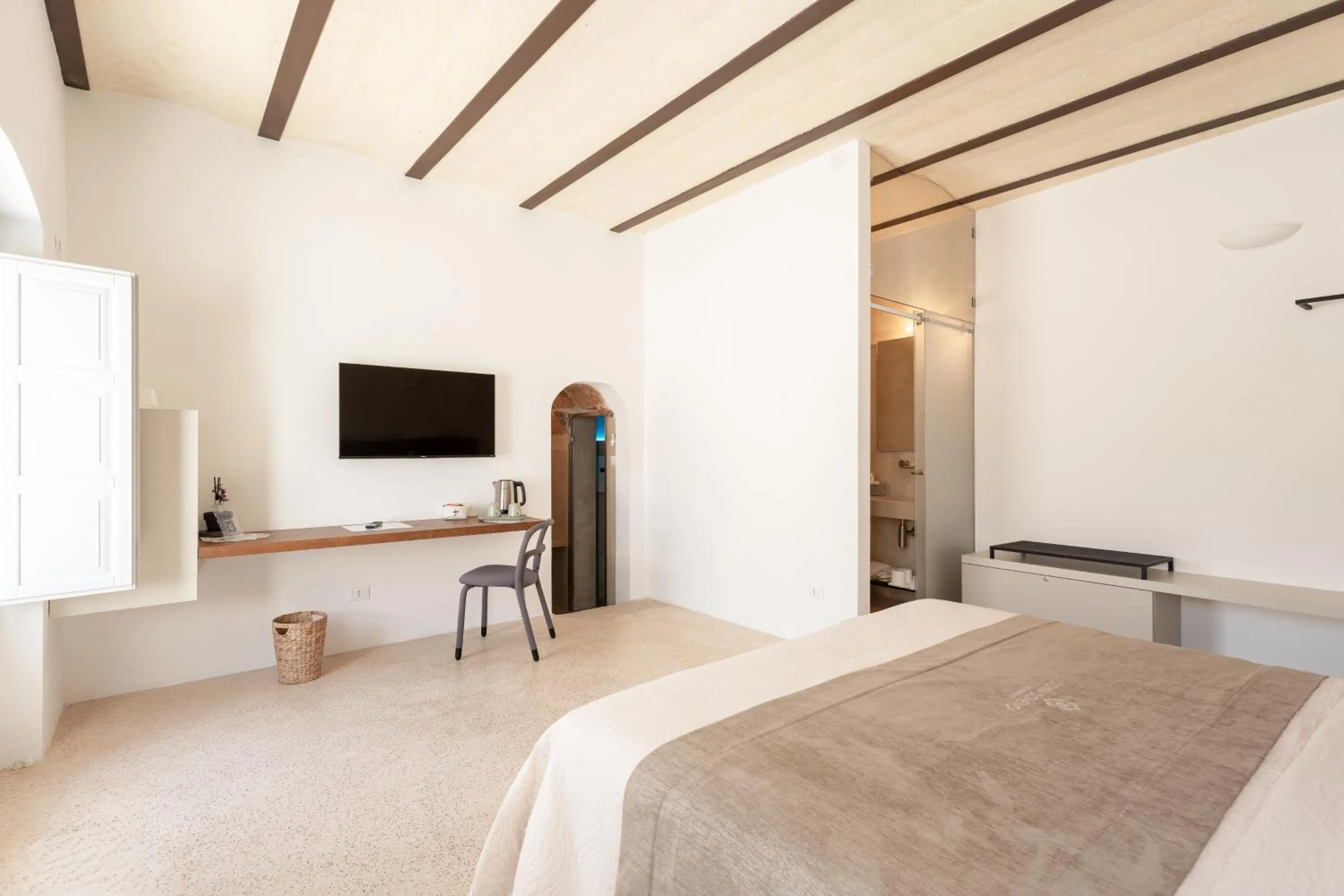 Bed in Donna Domenica Boutique Suites