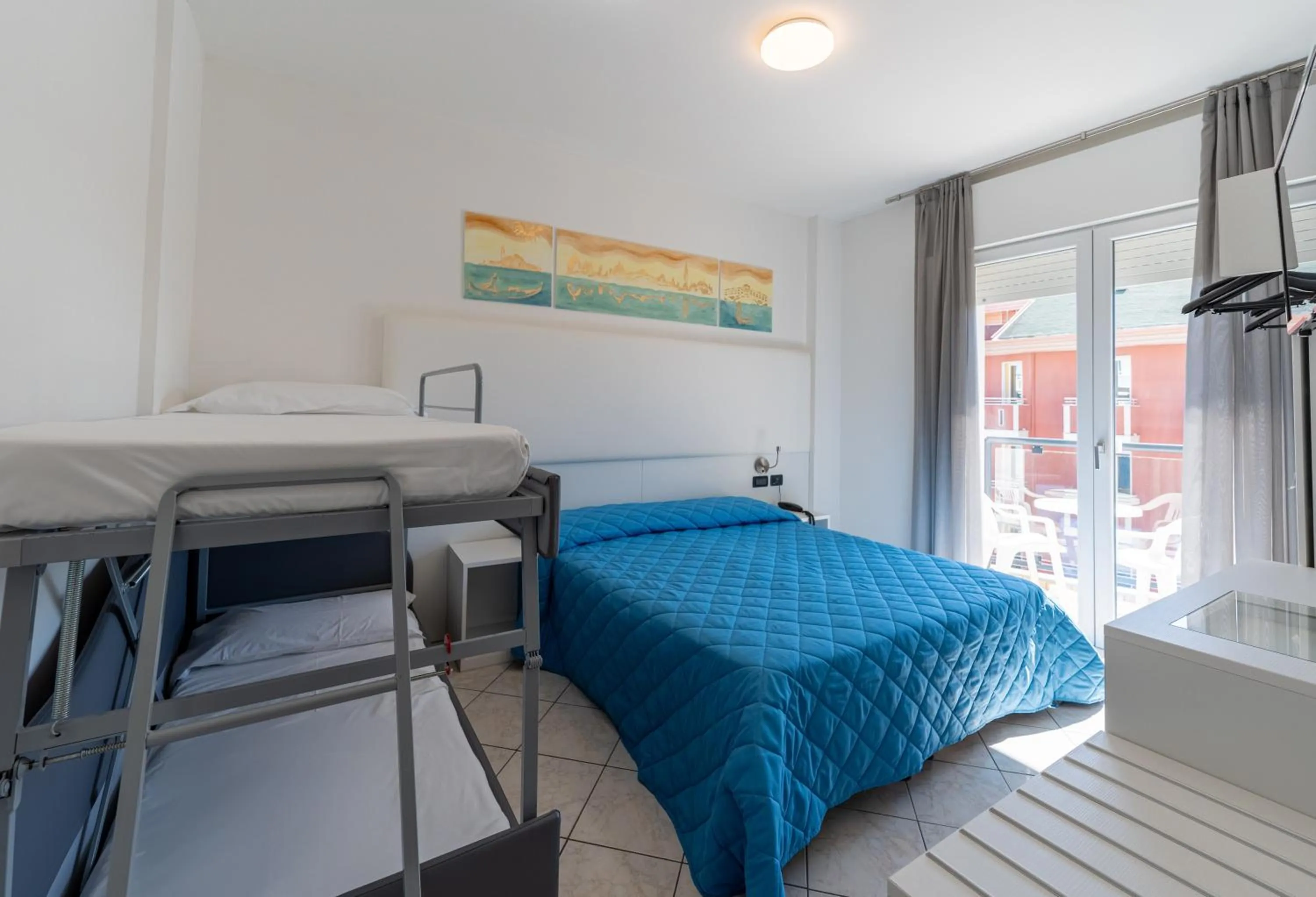 Bedroom, Bed in Hotel Kennedy