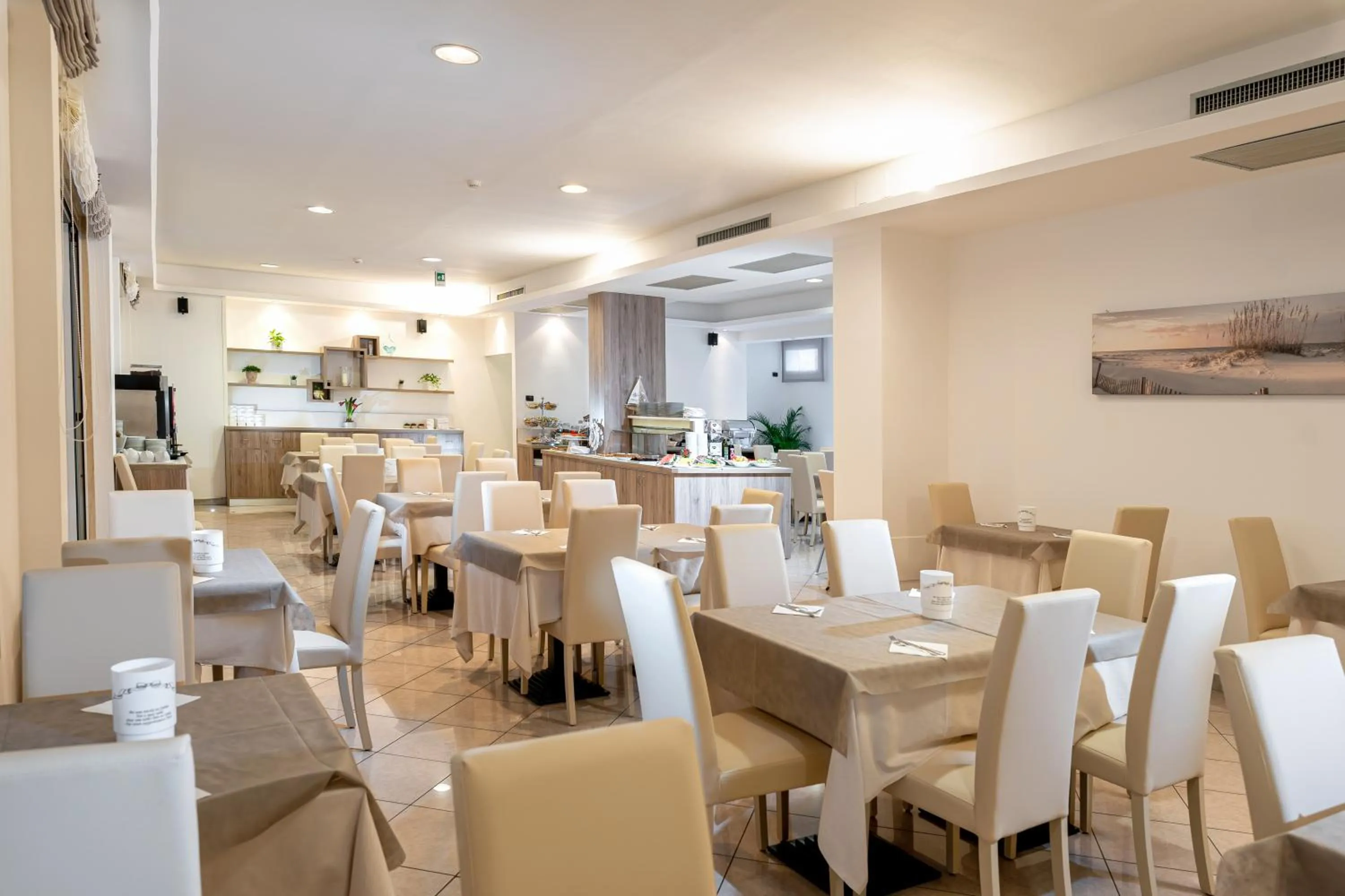 Breakfast in Hotel Kennedy