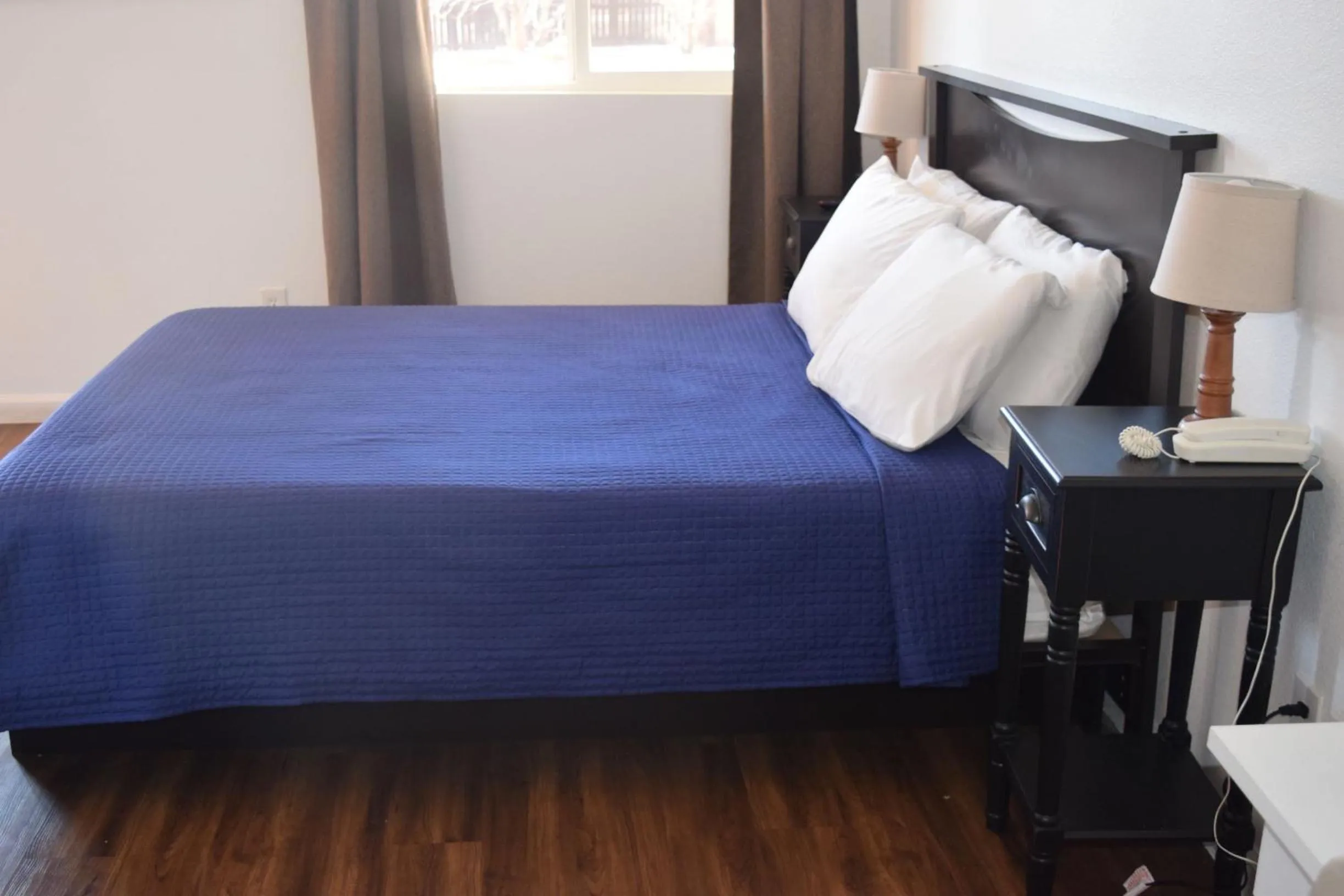 Bed in Stone Mountain Lodge