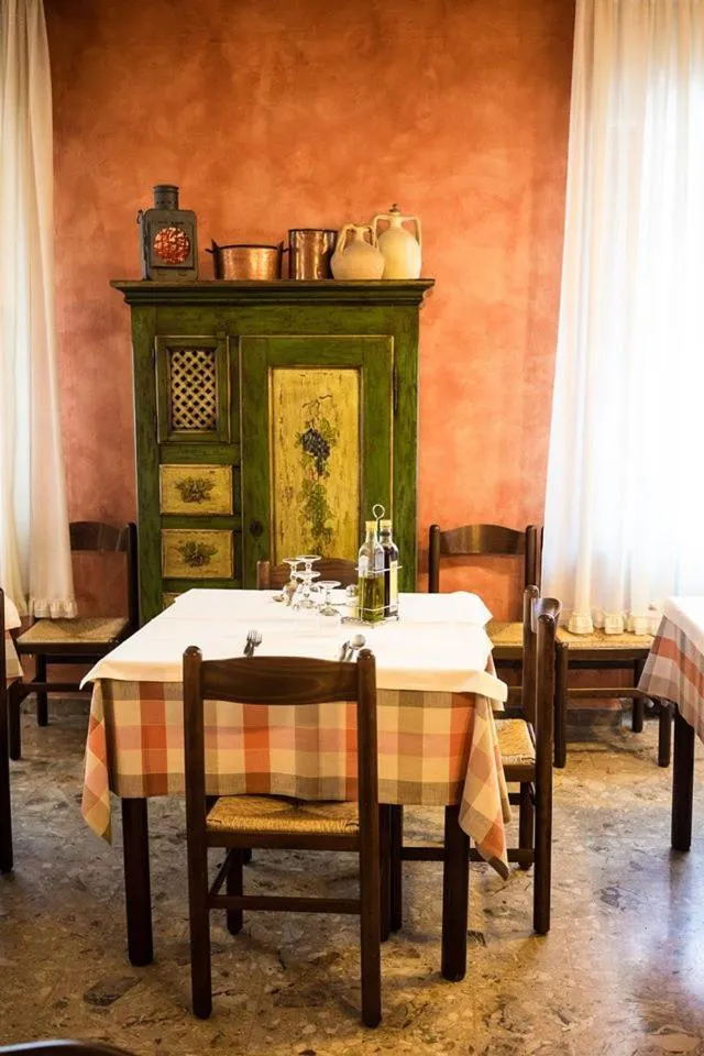 Lounge or bar in Albergo Olivo