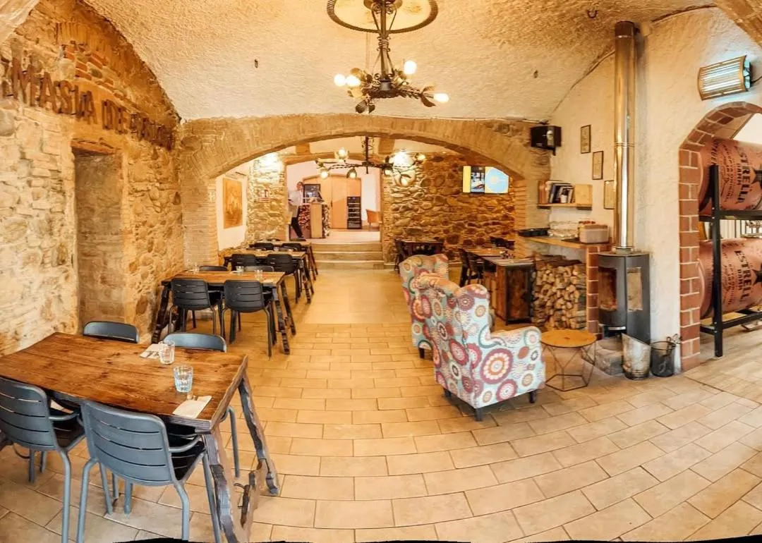 Restaurant/places to eat in Hotel Consentido