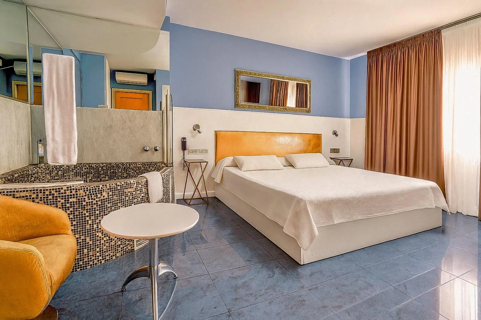 Bed in Hotel Consentido