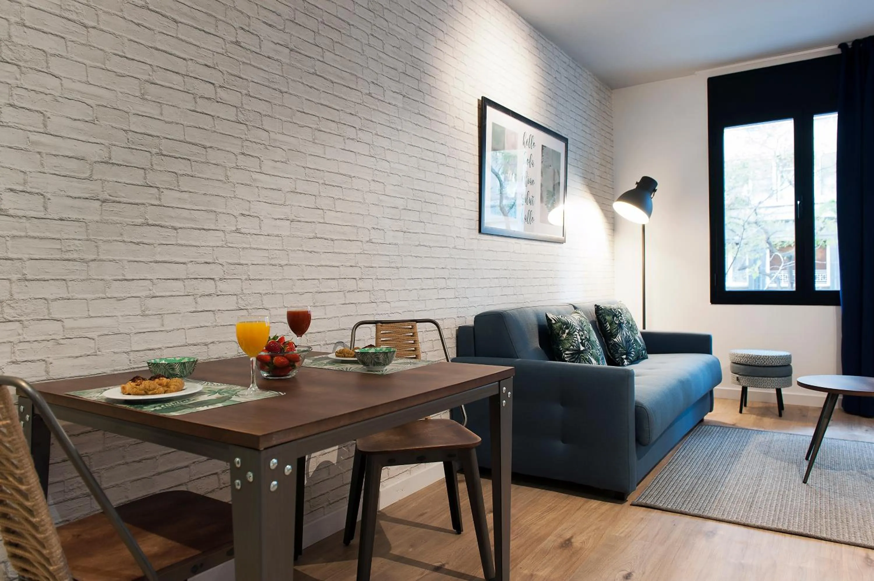 Living room in MH Apartments Sant Pau