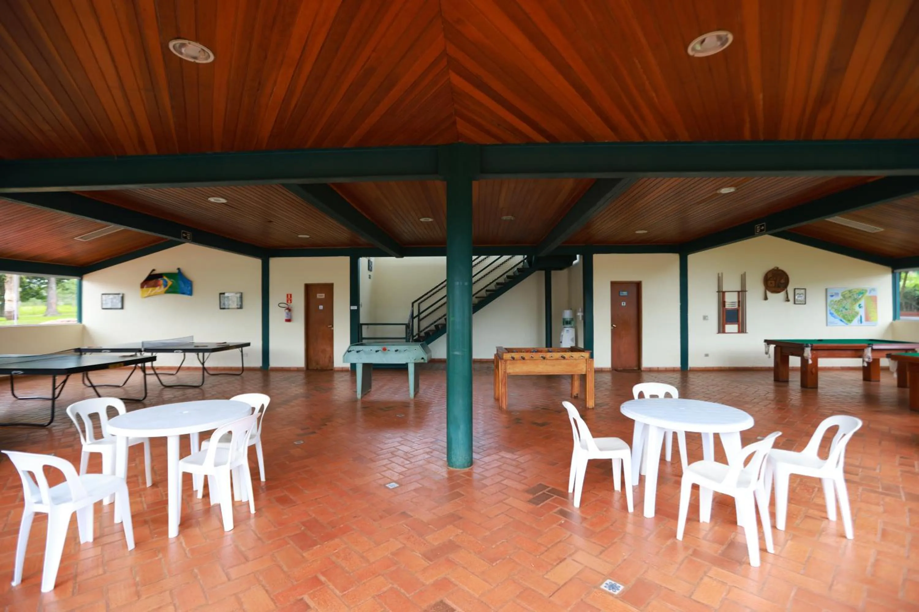 Restaurant/places to eat in Hotel Berro D`Agua Eco Resort