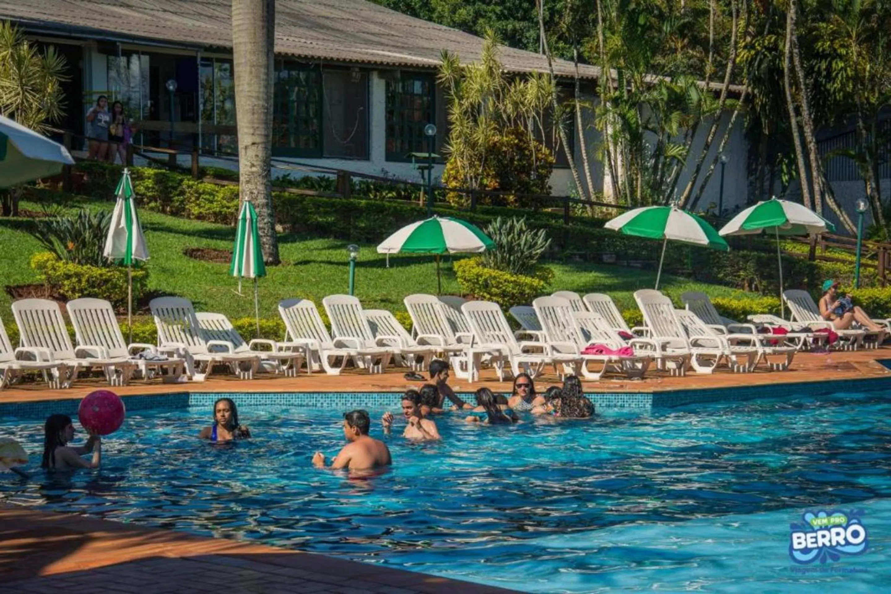 Day in Hotel Berro D`Agua Eco Resort