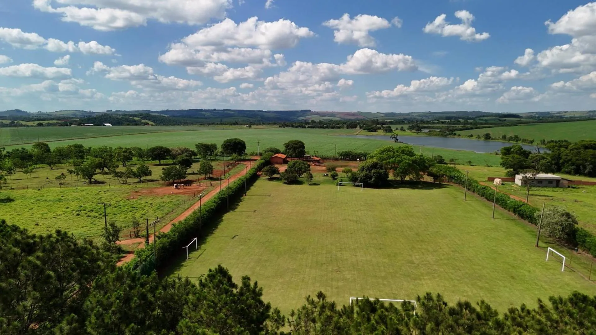 Day in Hotel Berro D`Agua Eco Resort