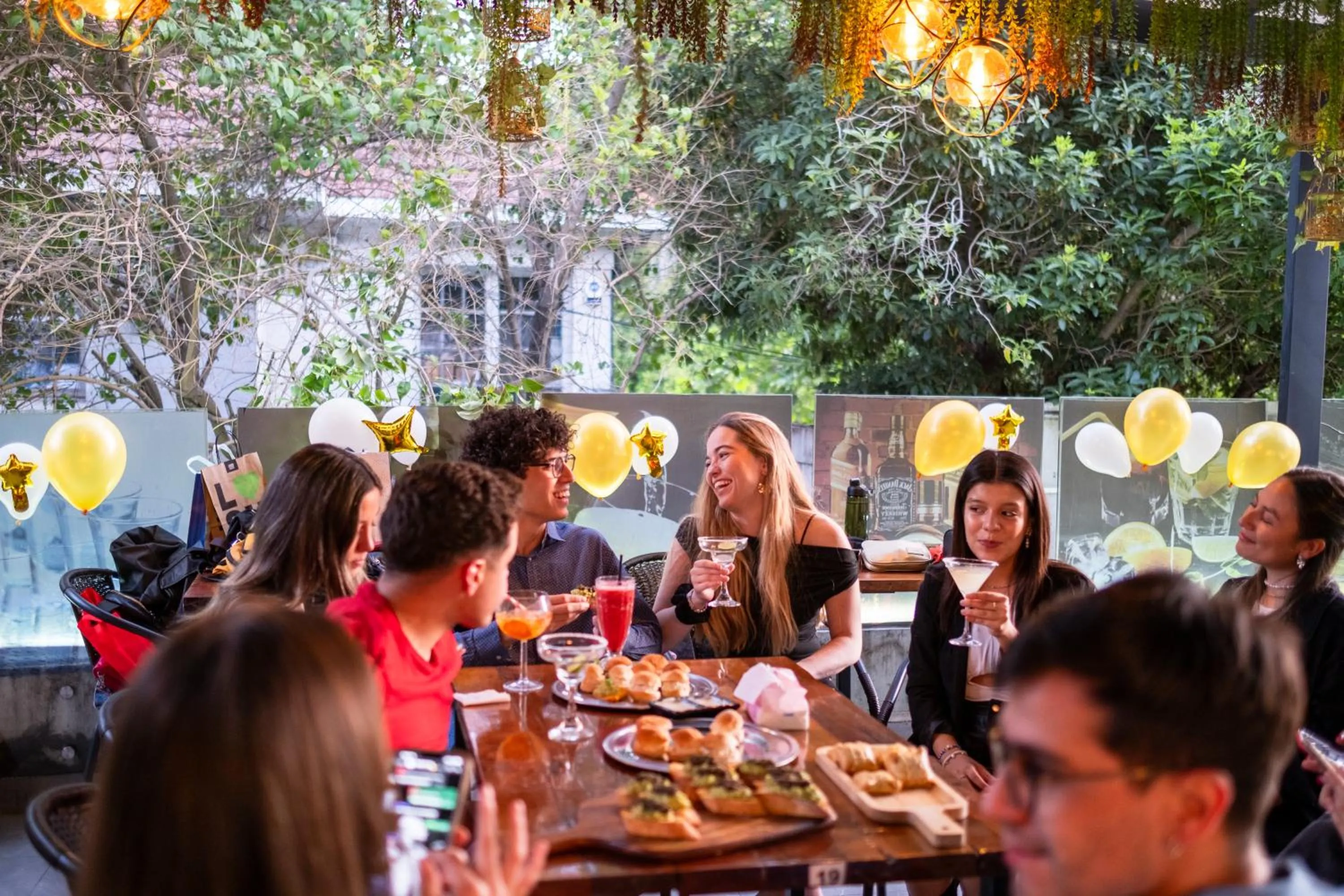 Restaurant/places to eat in Hotel Boutique Holitel