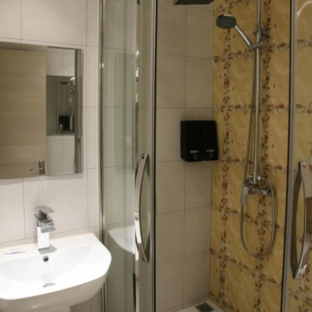 Bathroom in Hotel Boutique Holitel