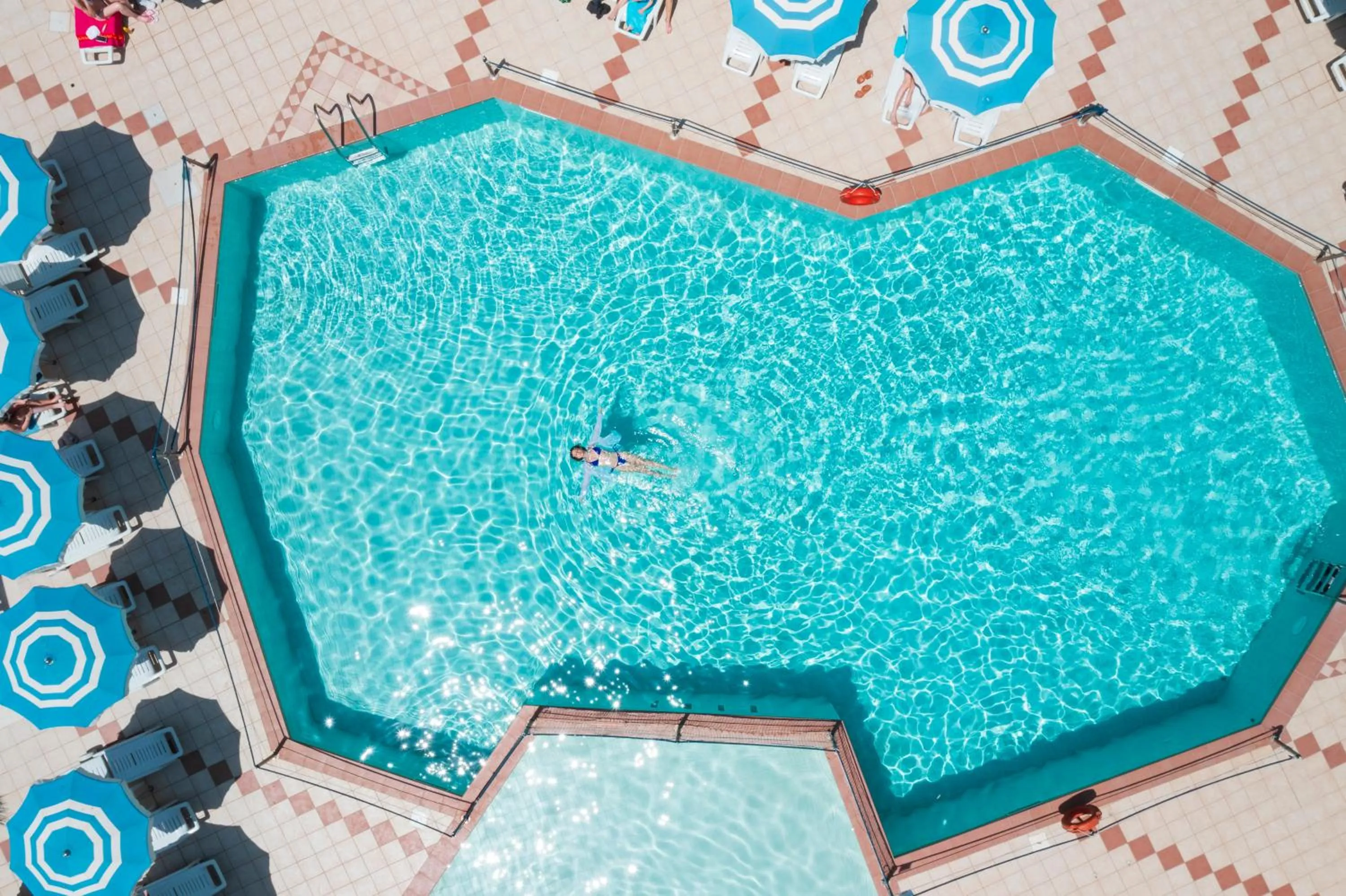 Swimming pool in Hotel Florida