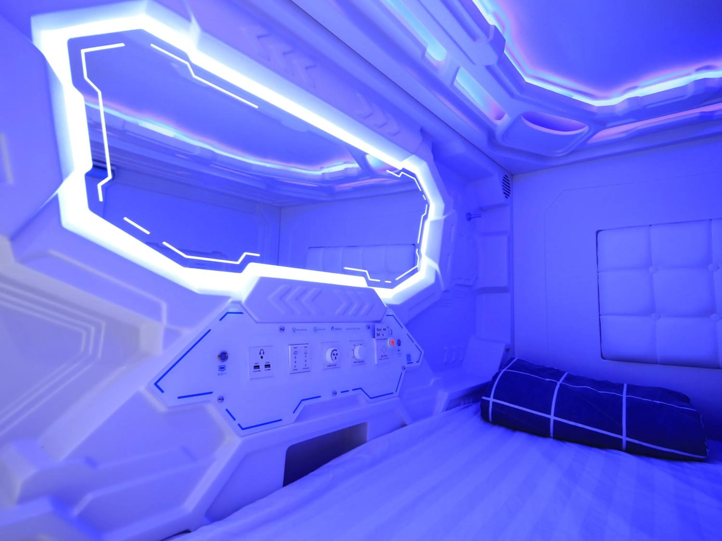 bunk bed, Bed in Spacepod@hive