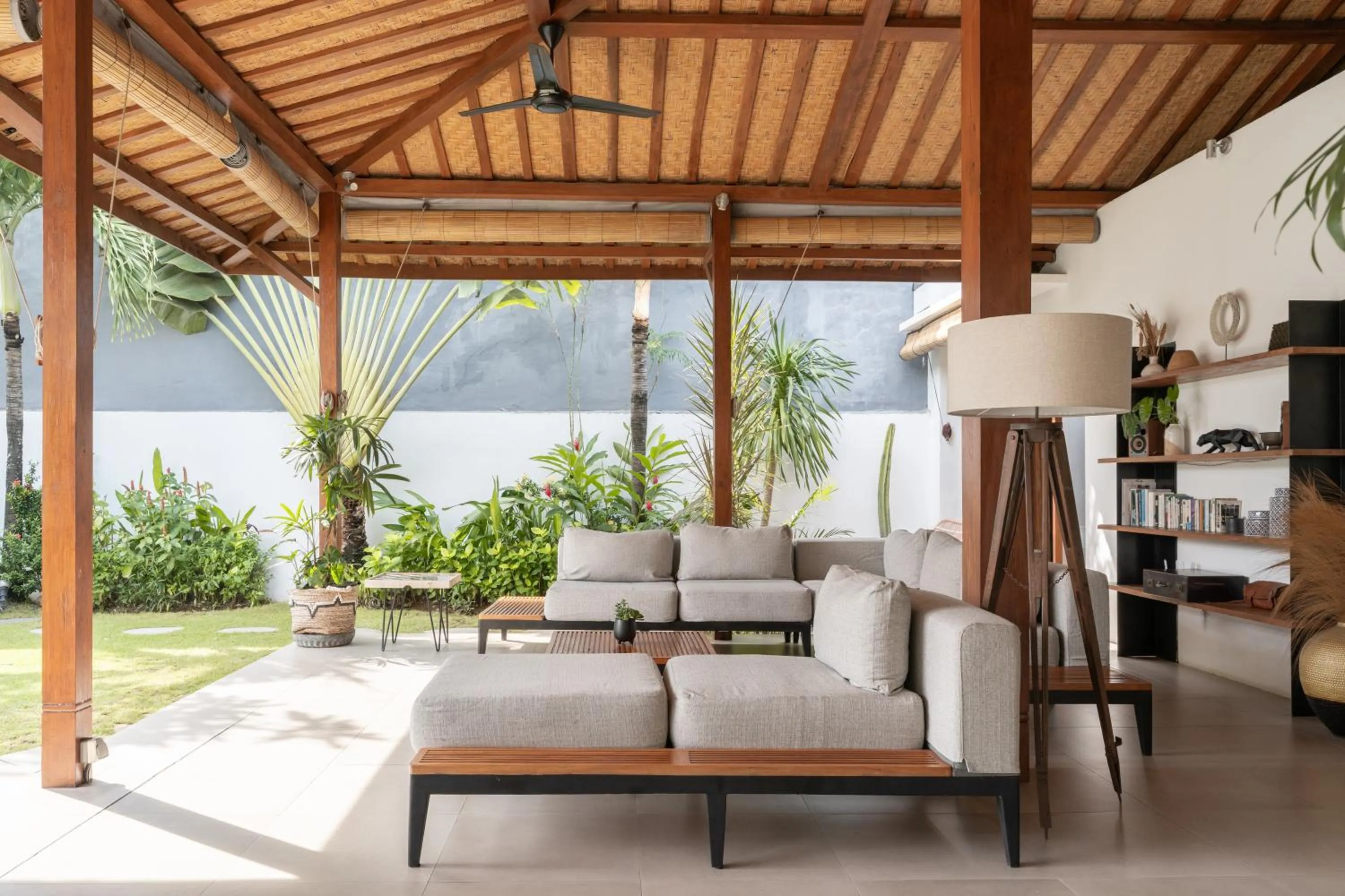 Living room in House of Bagera by Alfred in Bali