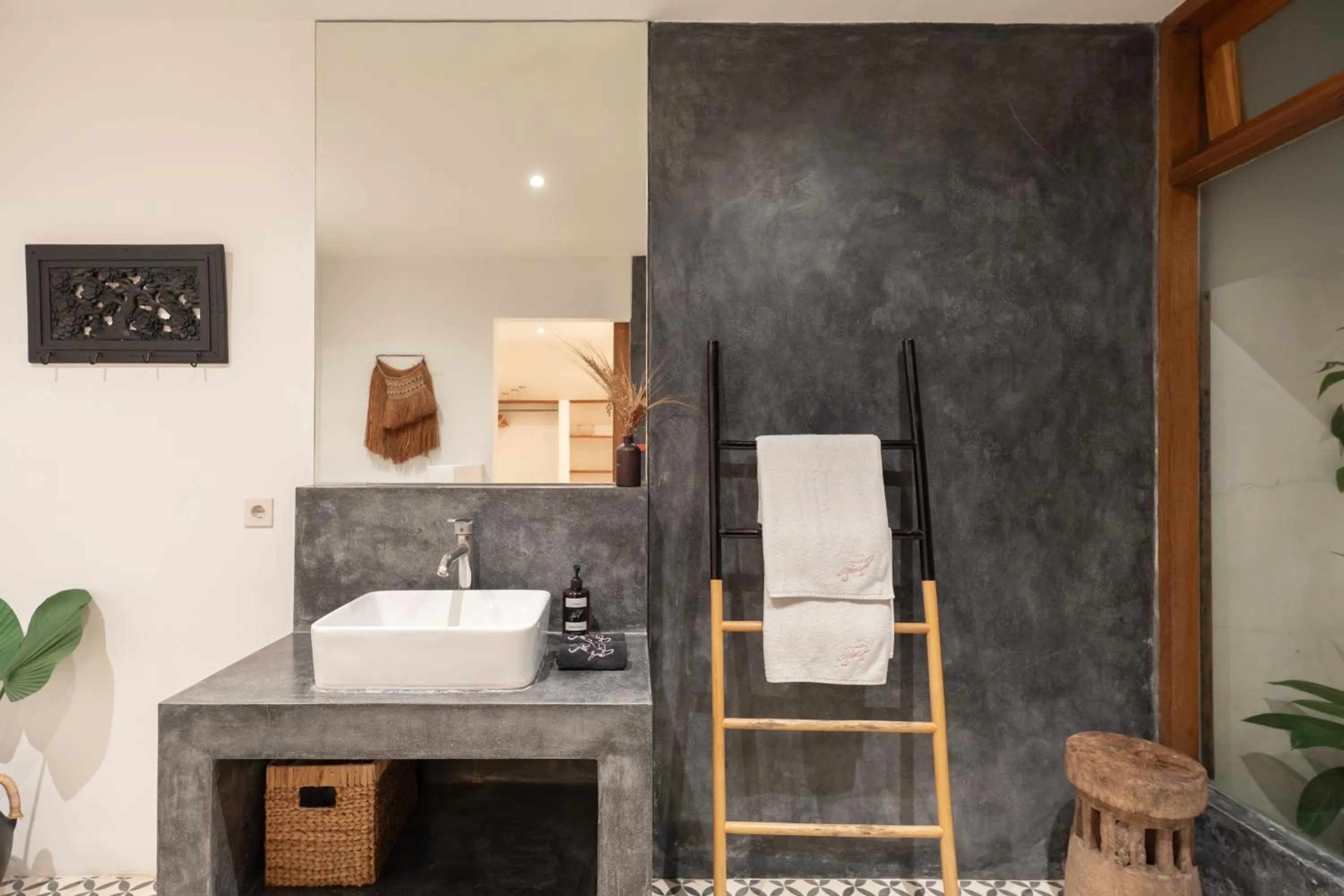 Bathroom in House of Bagera by Alfred in Bali