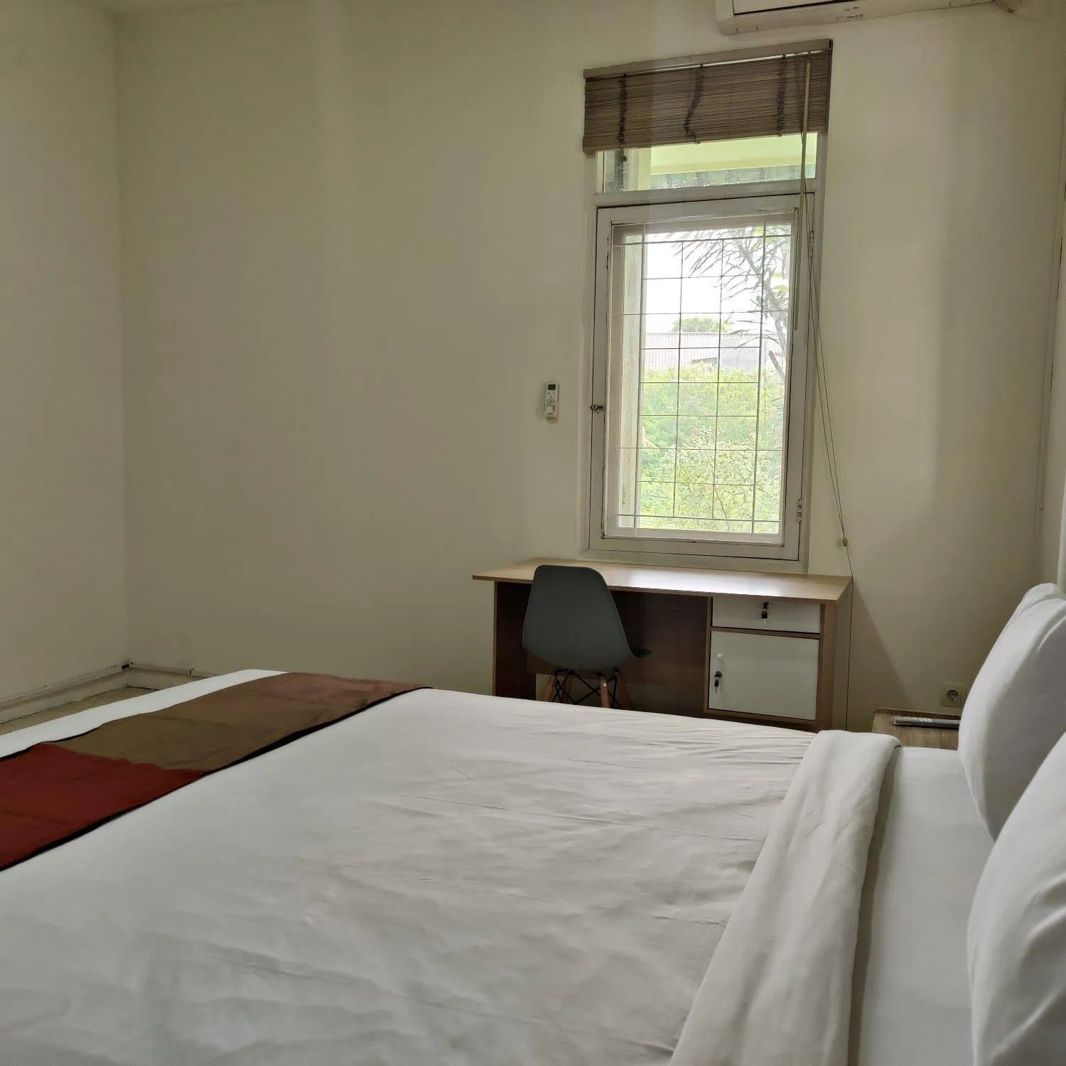 Bed in My Home by FLAT06