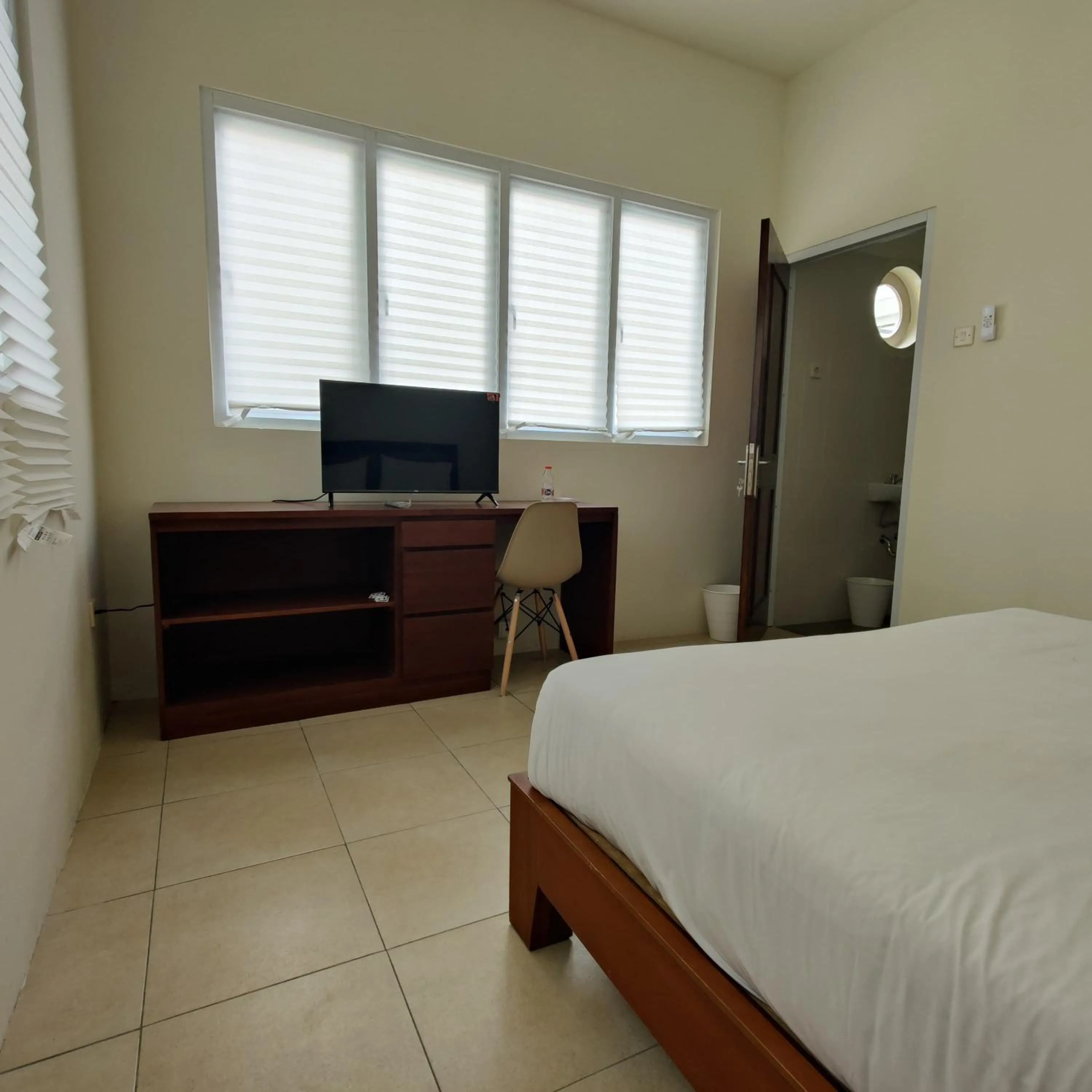 Bed in My Home by FLAT06