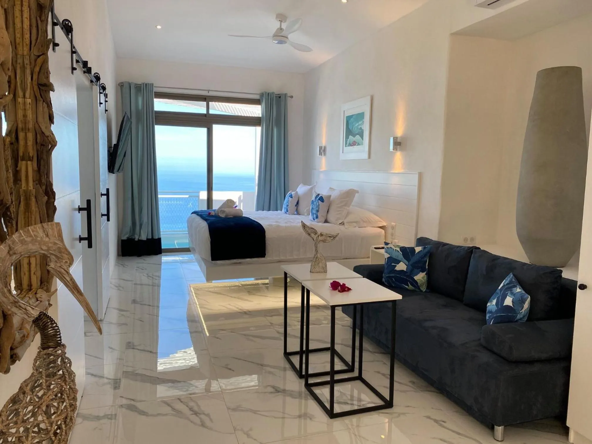 Seating area in Ninamu Pearl Guest House