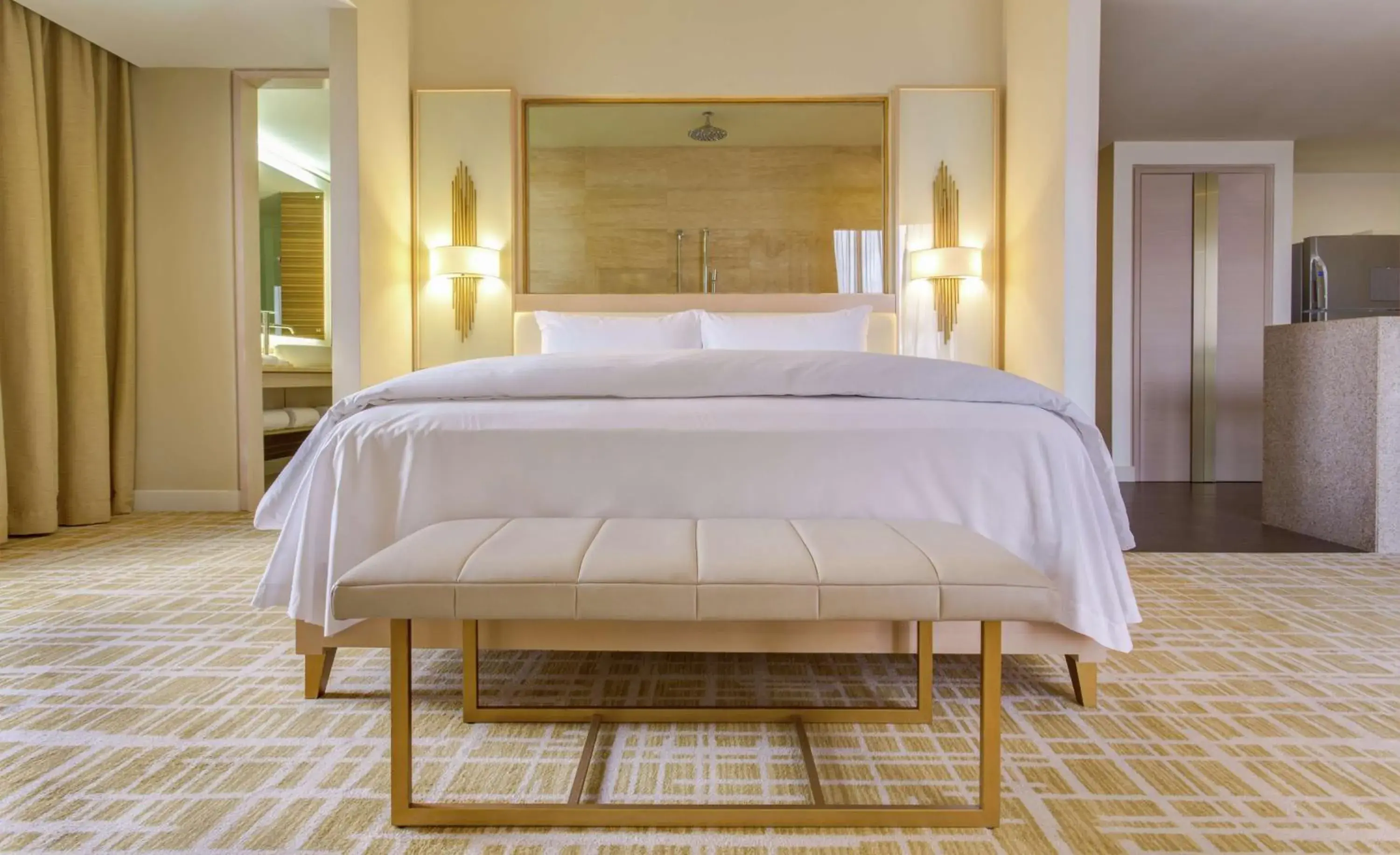 One-Bedroom King Suite with City View in Waldorf Astoria Panama One-Bedroom King Suite with City View in Waldorf Astoria Panama