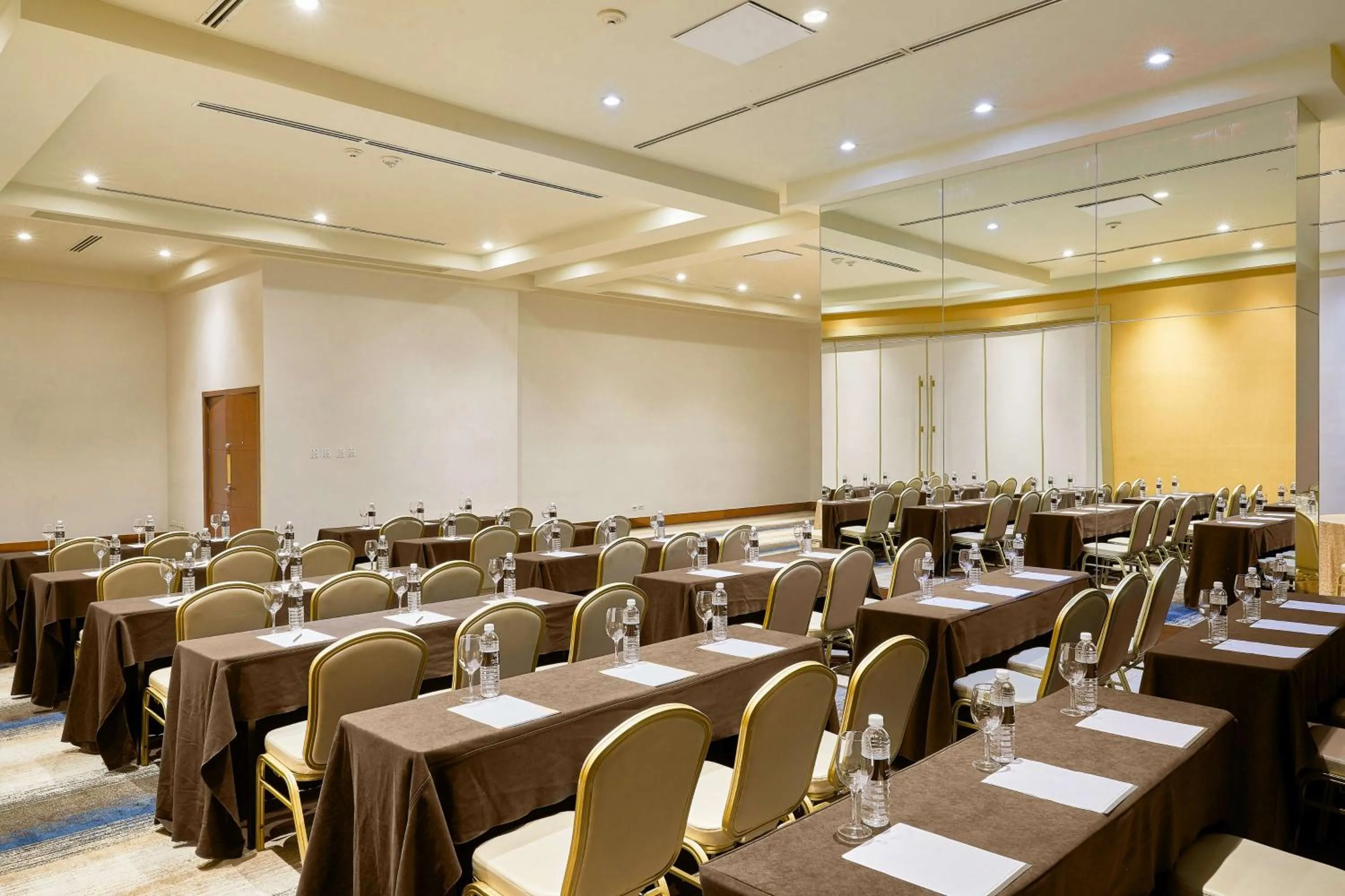 Meeting/conference room in Waldorf Astoria Panama