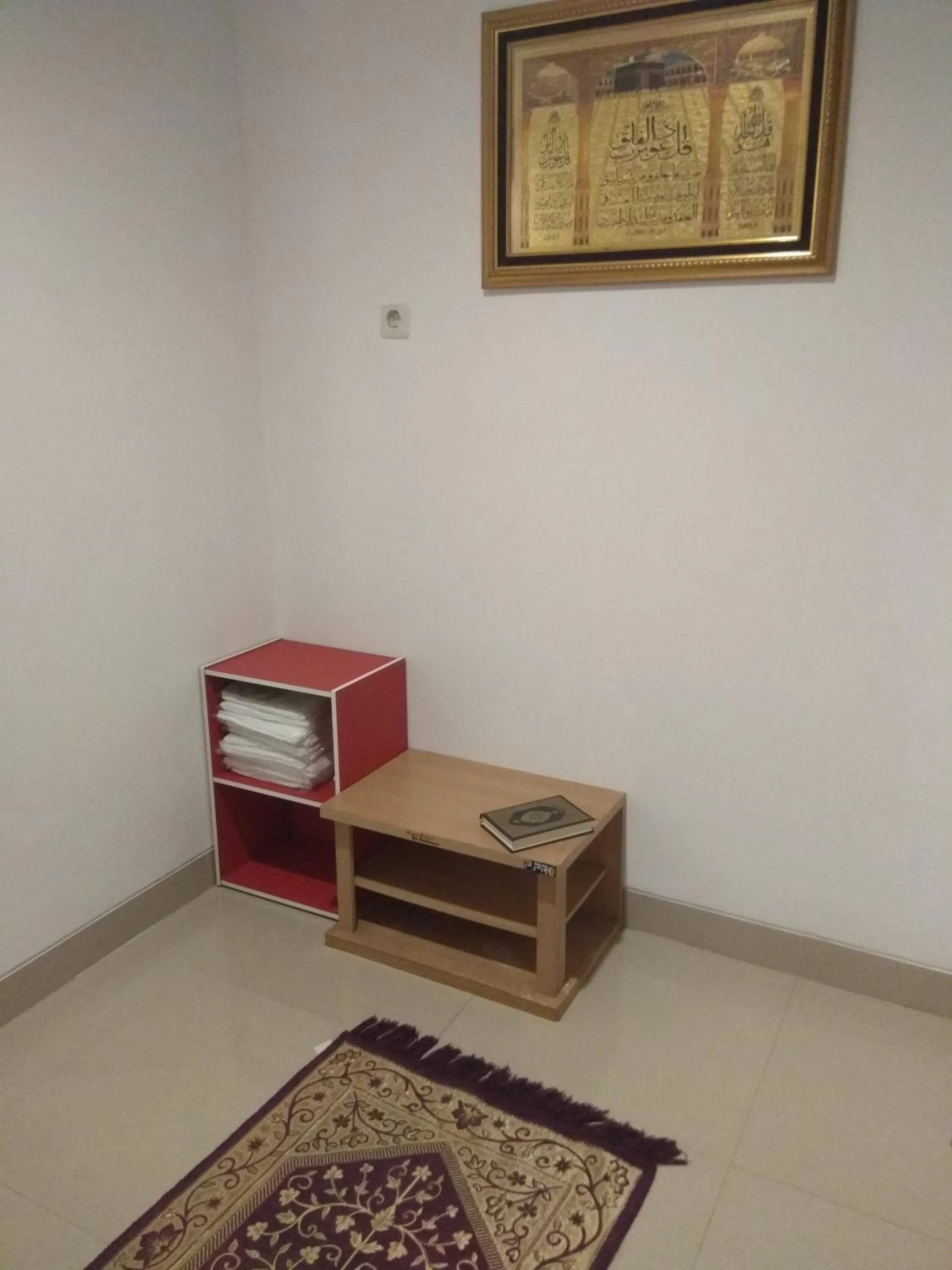 Living room in Fams Homestay by FH Stay