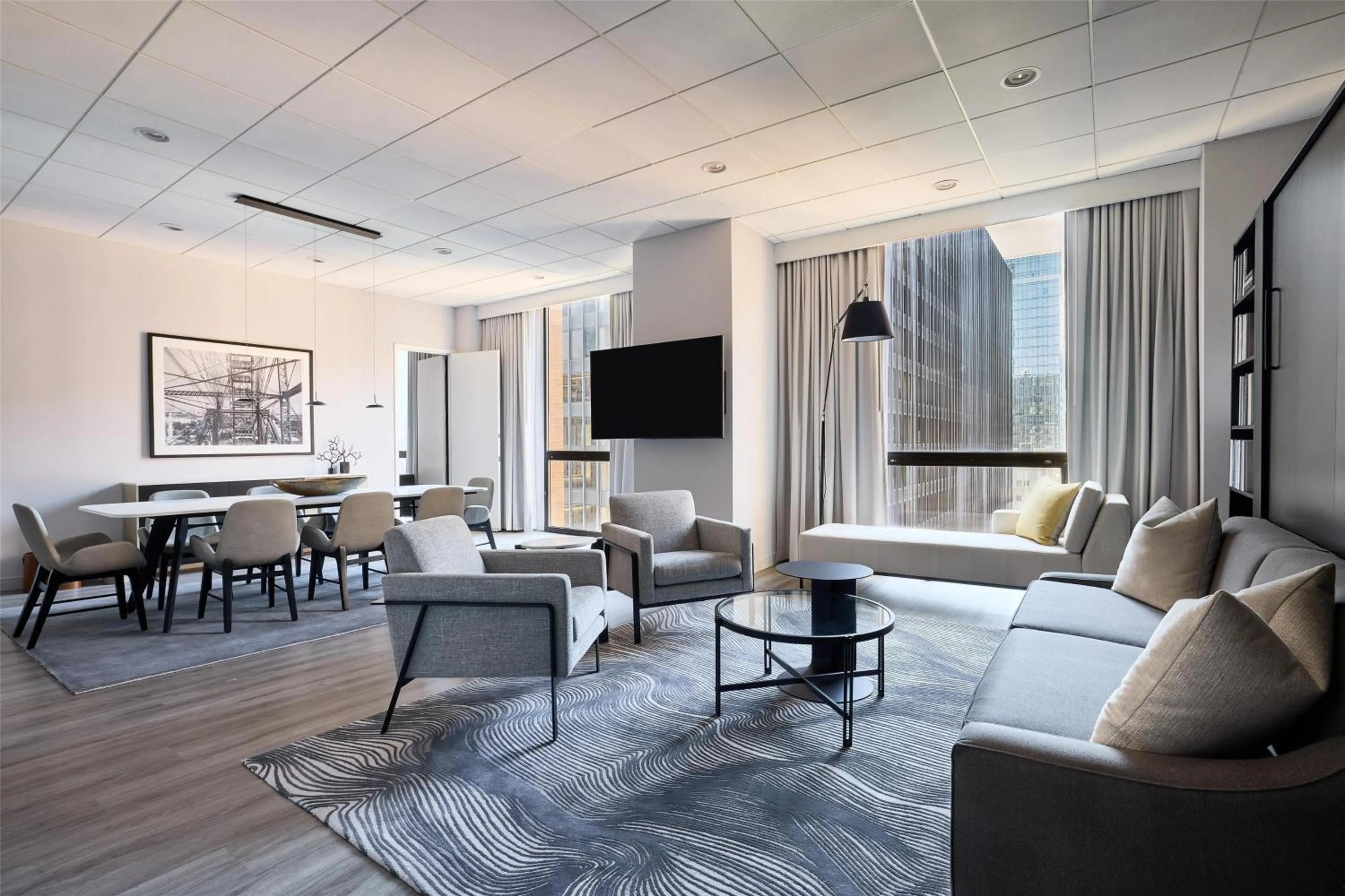 Photo of the whole room in Hyatt Regency Chicago