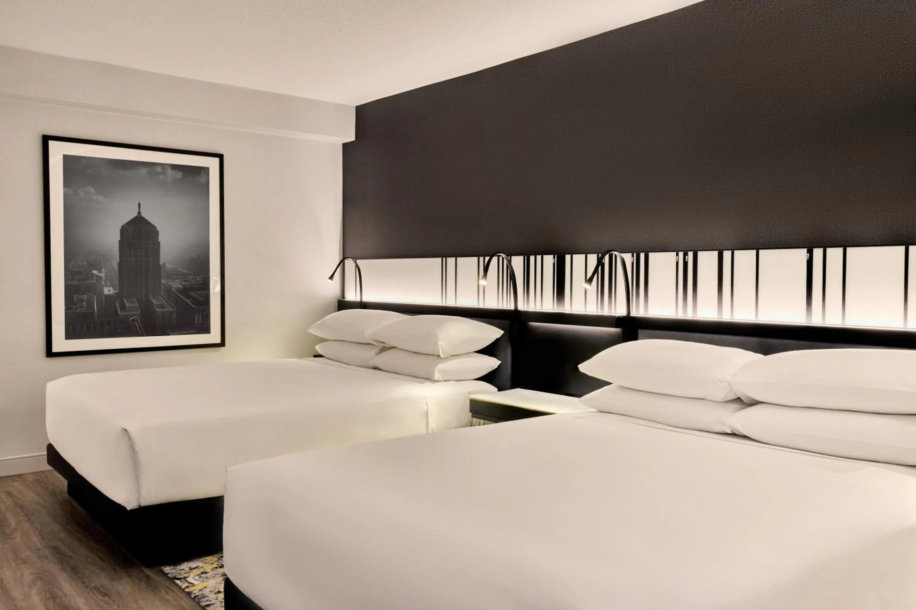 Bedroom, Bed in Hyatt Regency Chicago