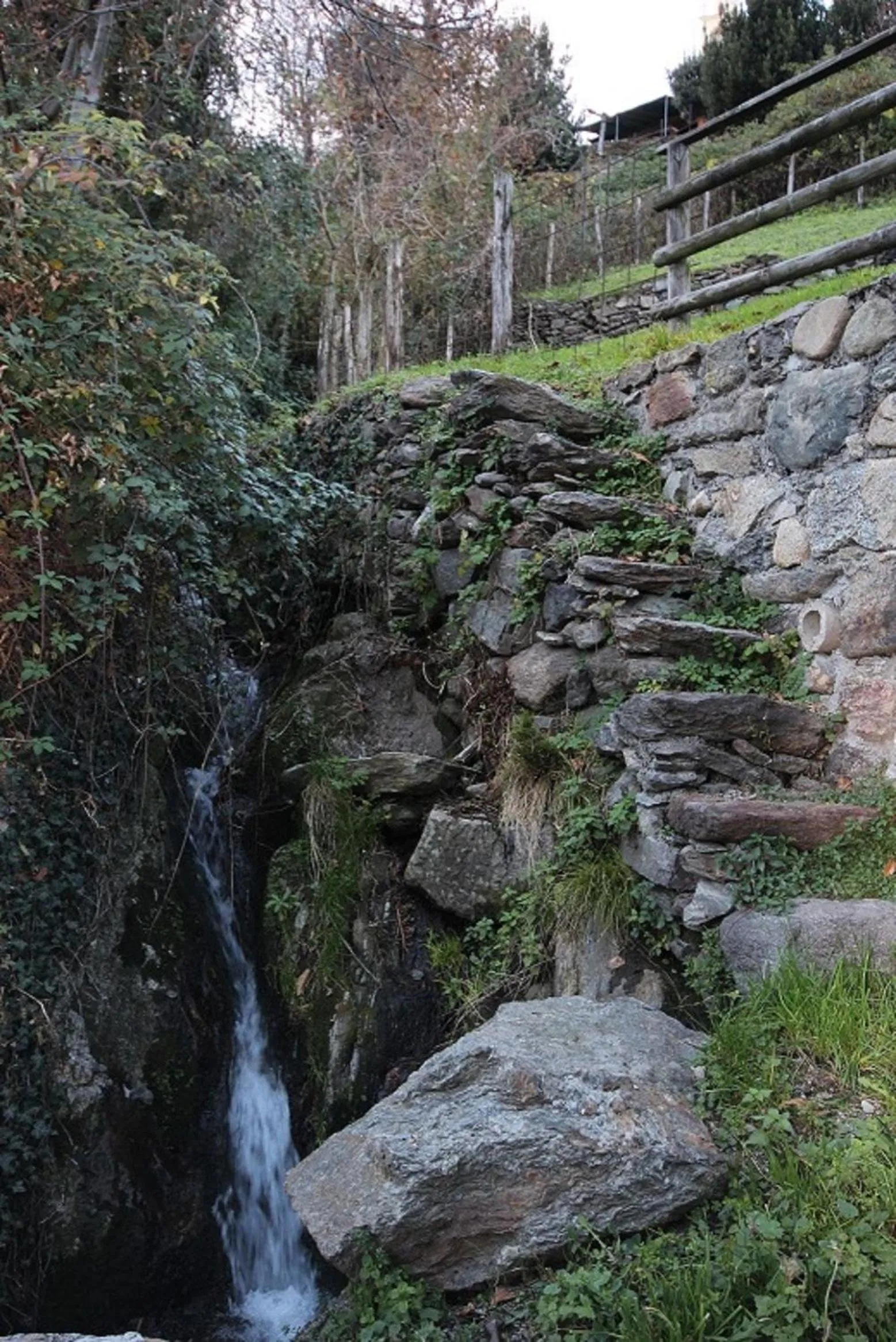 Lake view in L'antico Borgo