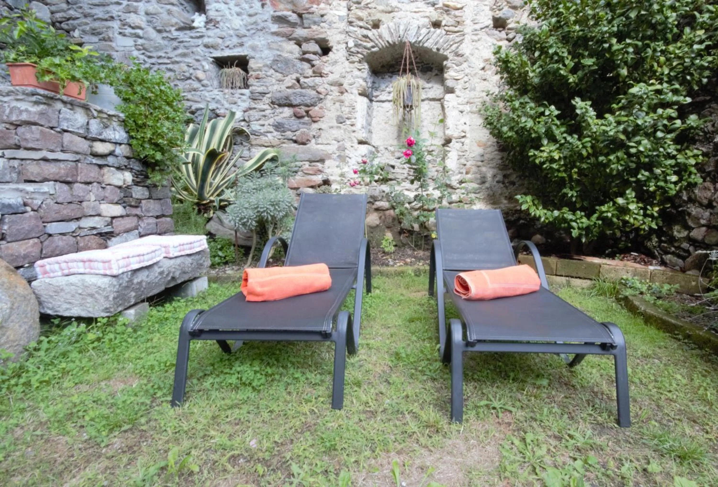 Garden in L'antico Borgo