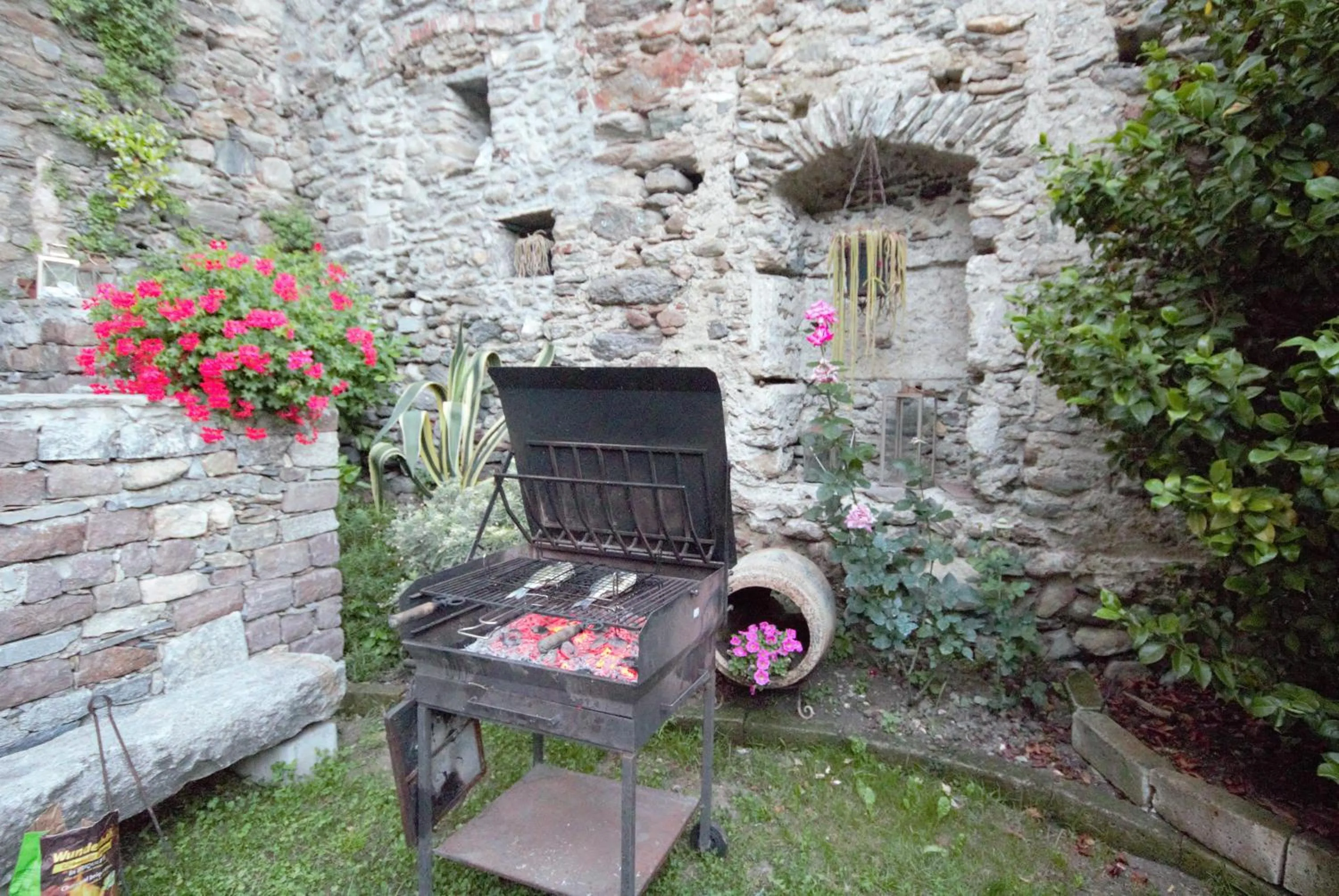 Garden in L'antico Borgo