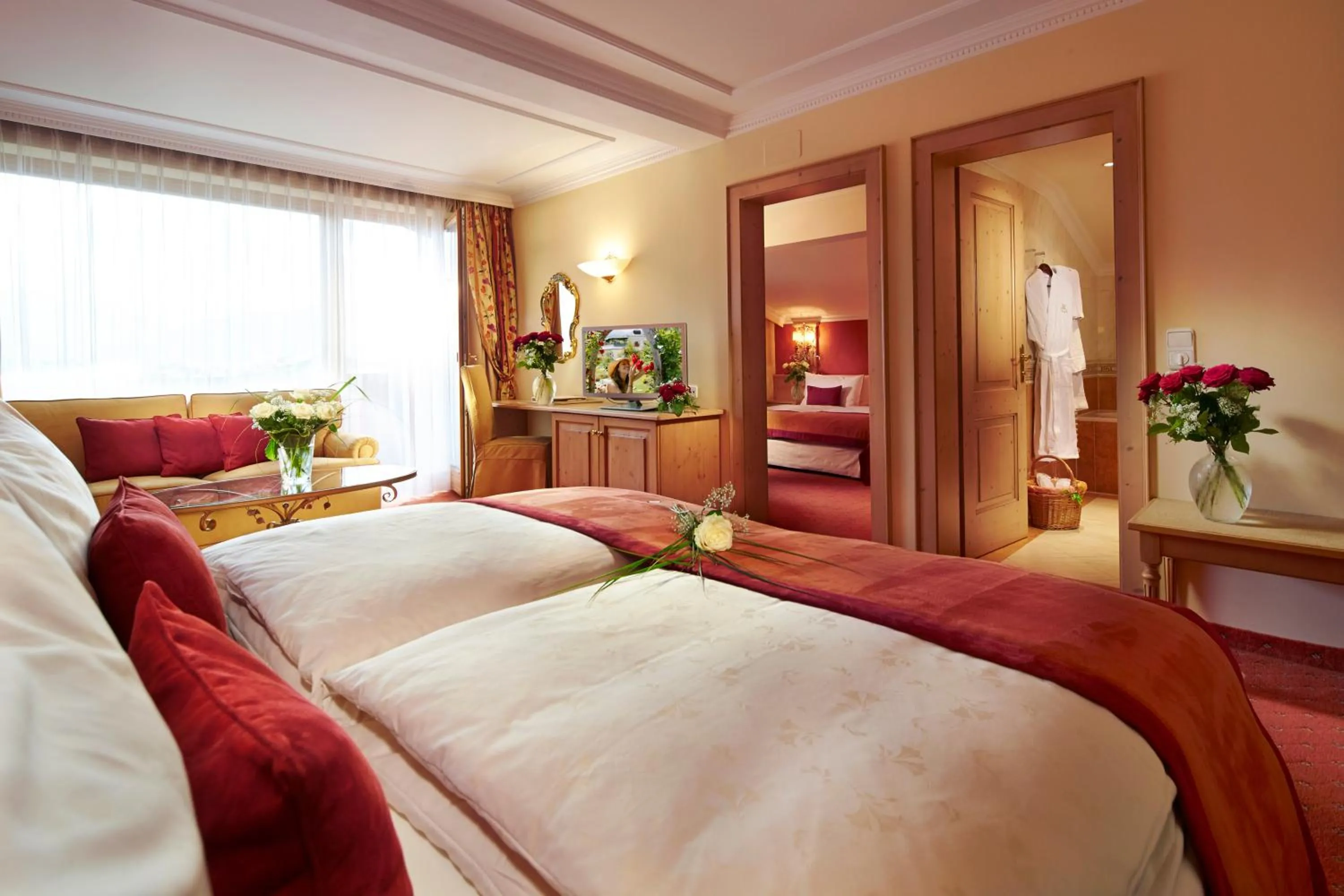 Bed in Salzburgerhof, das 5-Sterne Hotel von Zell am See