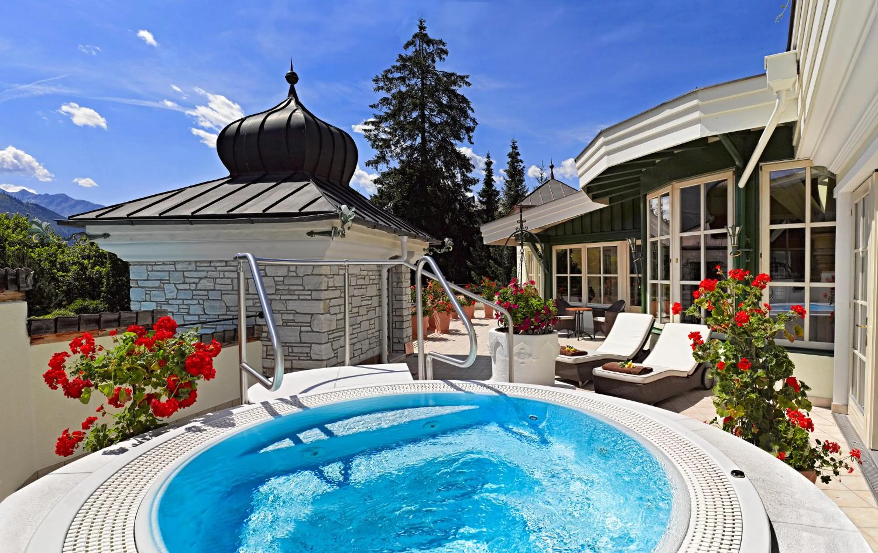 Garden in Salzburgerhof, das 5-Sterne Hotel von Zell am See