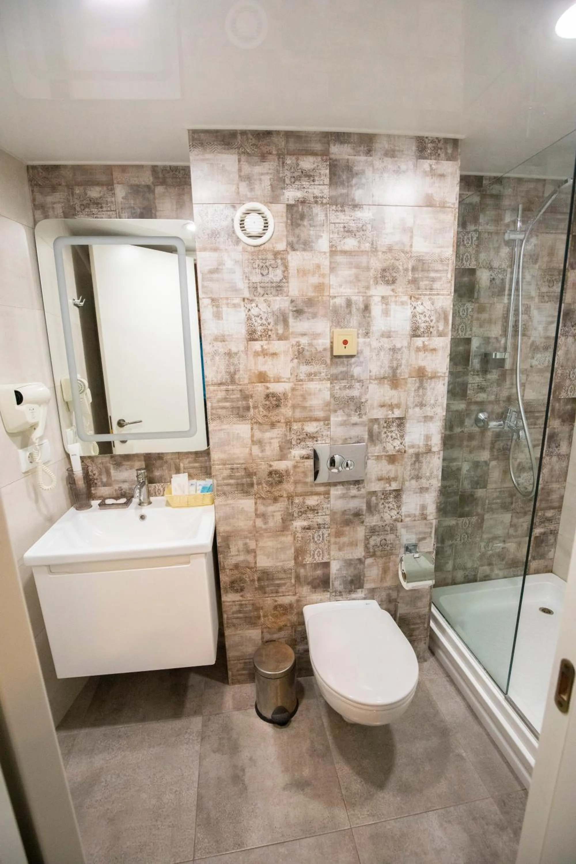 Bathroom in History of Tbilisi