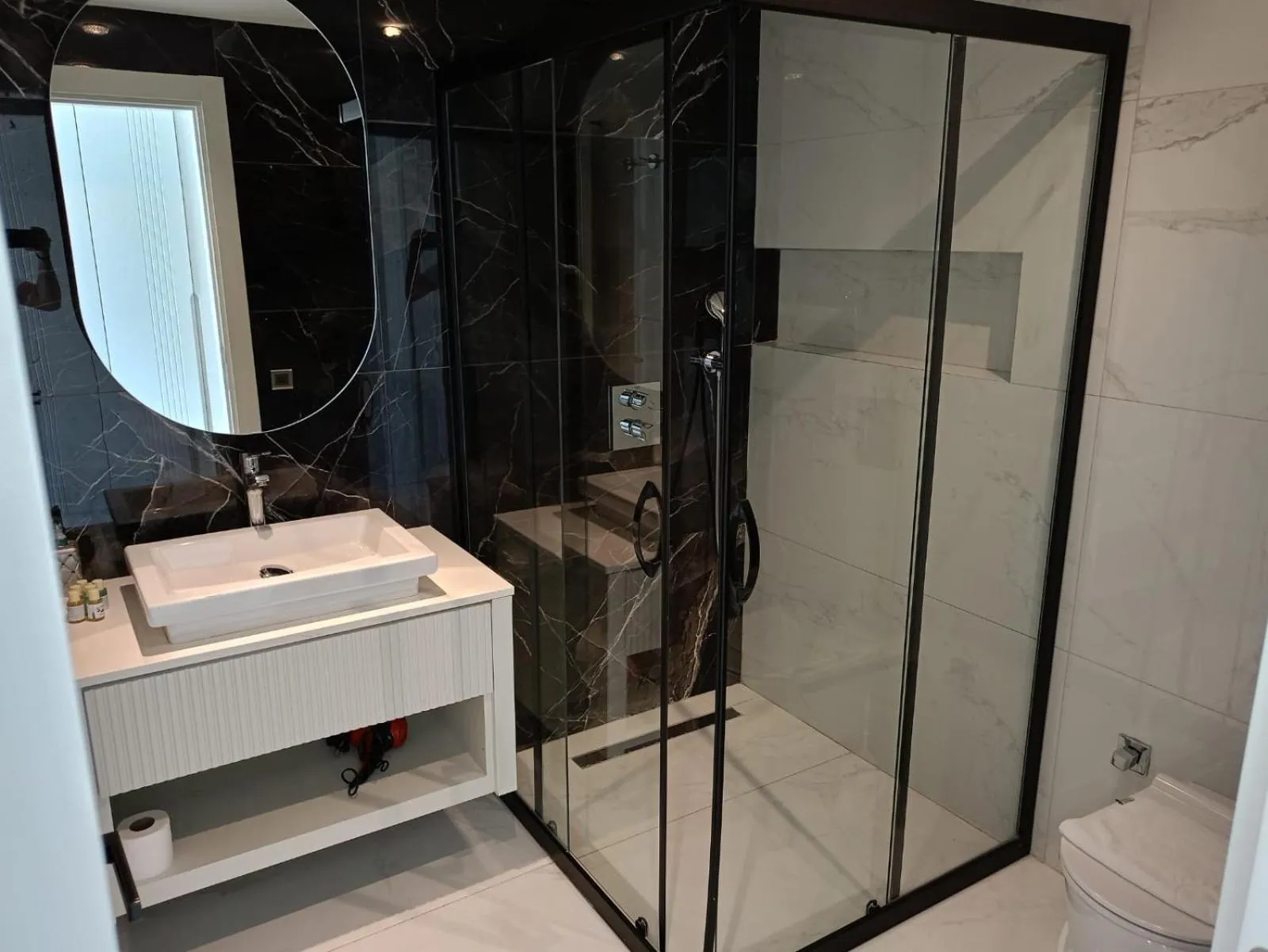 Elite Luxury Suite & Spa