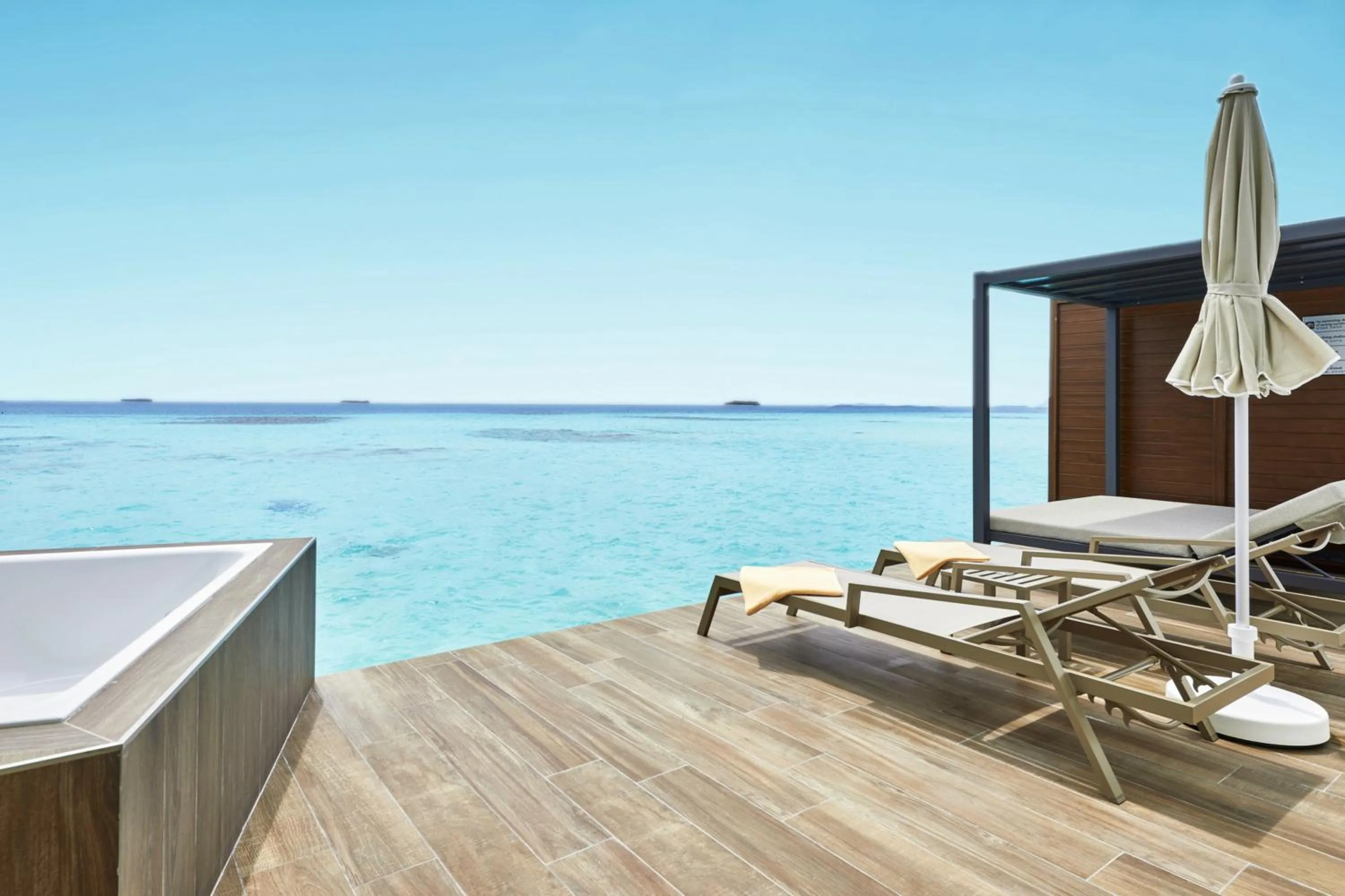 Patio in Riu Palace Maldivas- All Inclusive