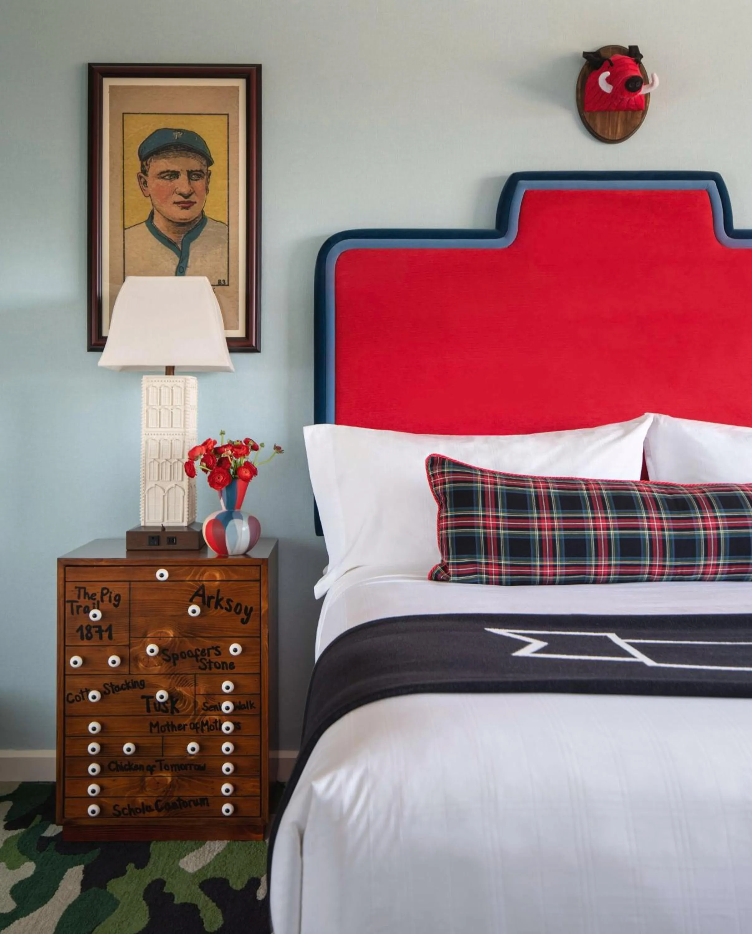 Bed in Graduate by Hilton Fayetteville, AR