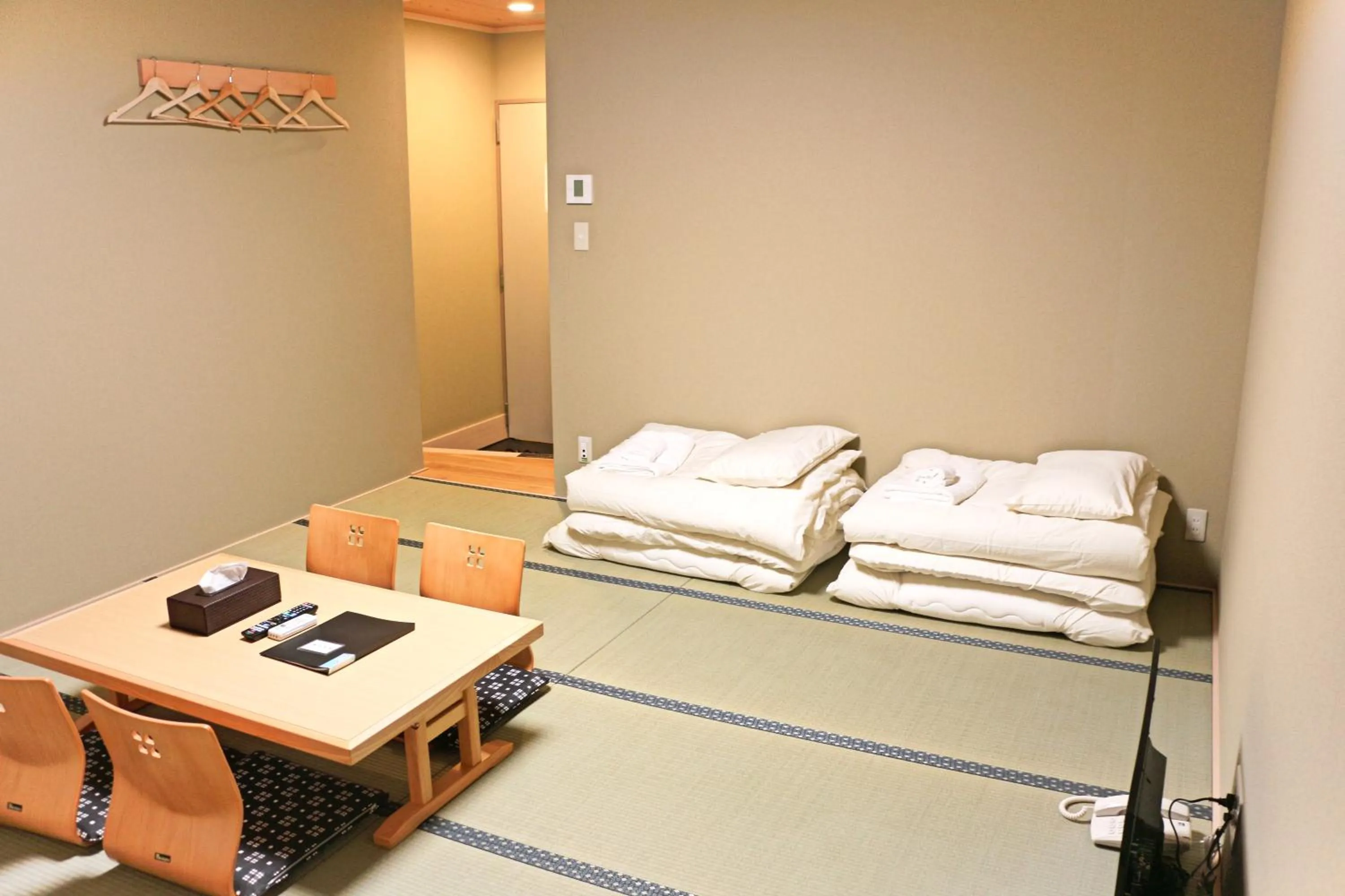 Bed in Akihabara Nakagawa Inn