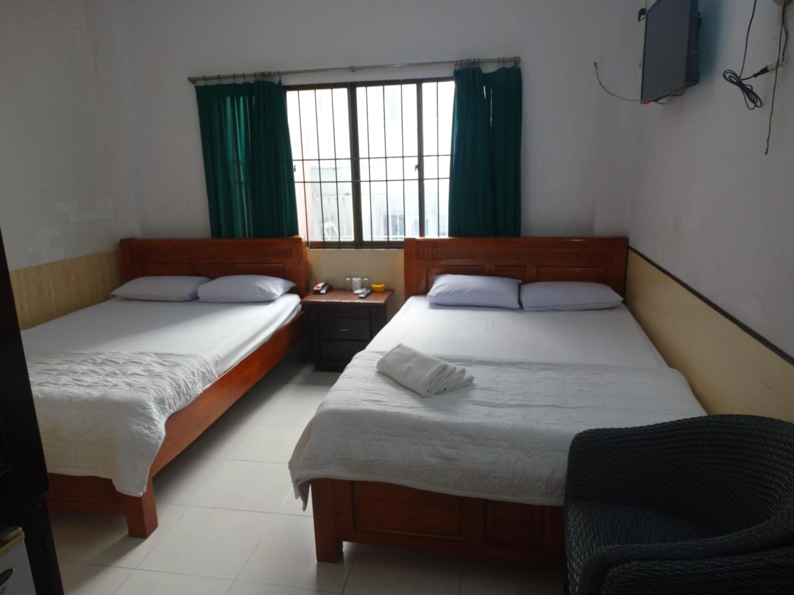 bunk bed, Bed in Thuong Hai Hotel