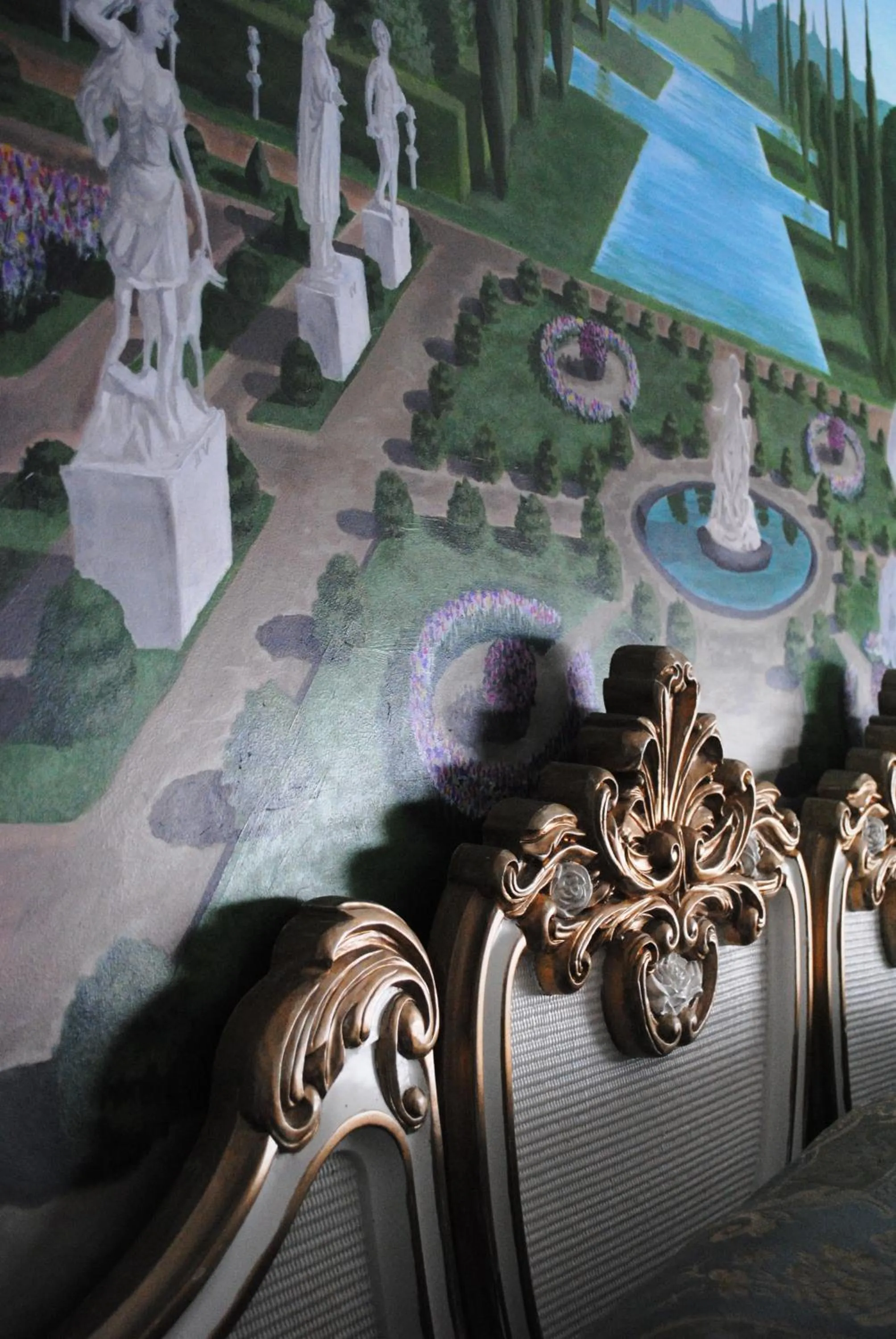 Decorative detail in Auberge Marquis de Montcalm