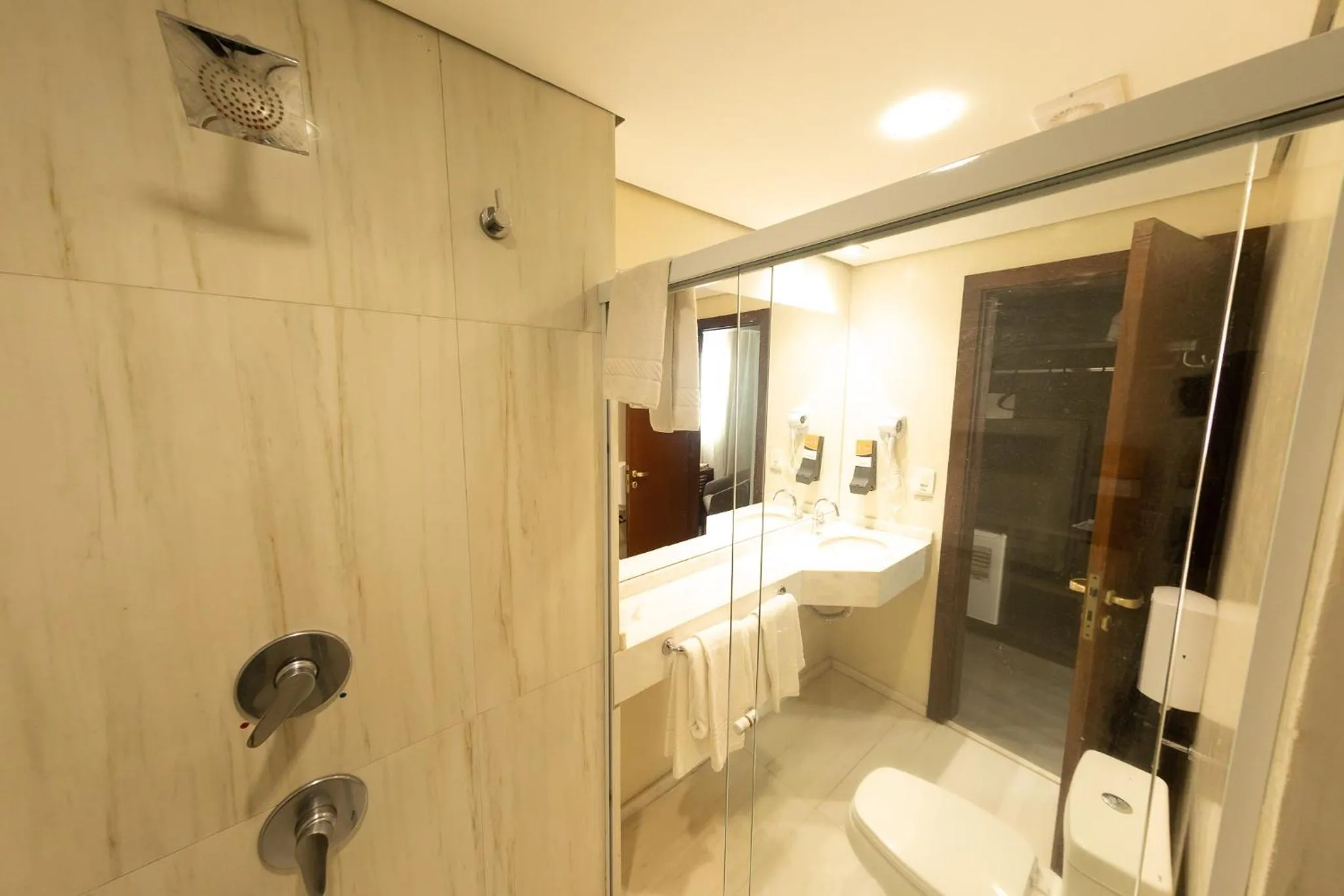 Bedroom in Class Hotel Guaxupé