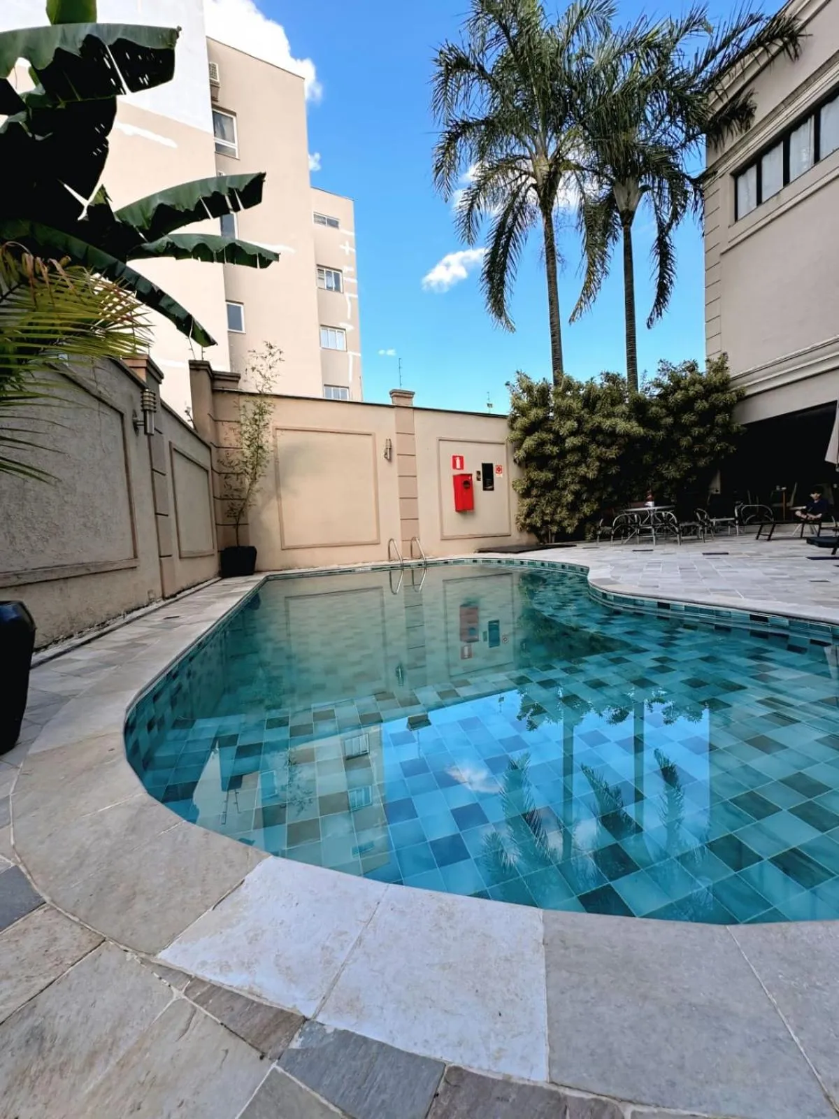 Swimming pool in Class Hotel Guaxupé
