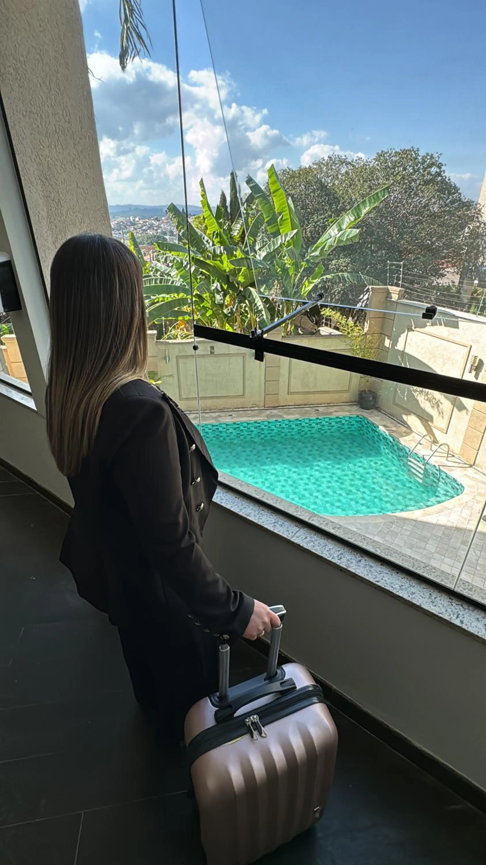 Swimming pool in Class Hotel Guaxupé