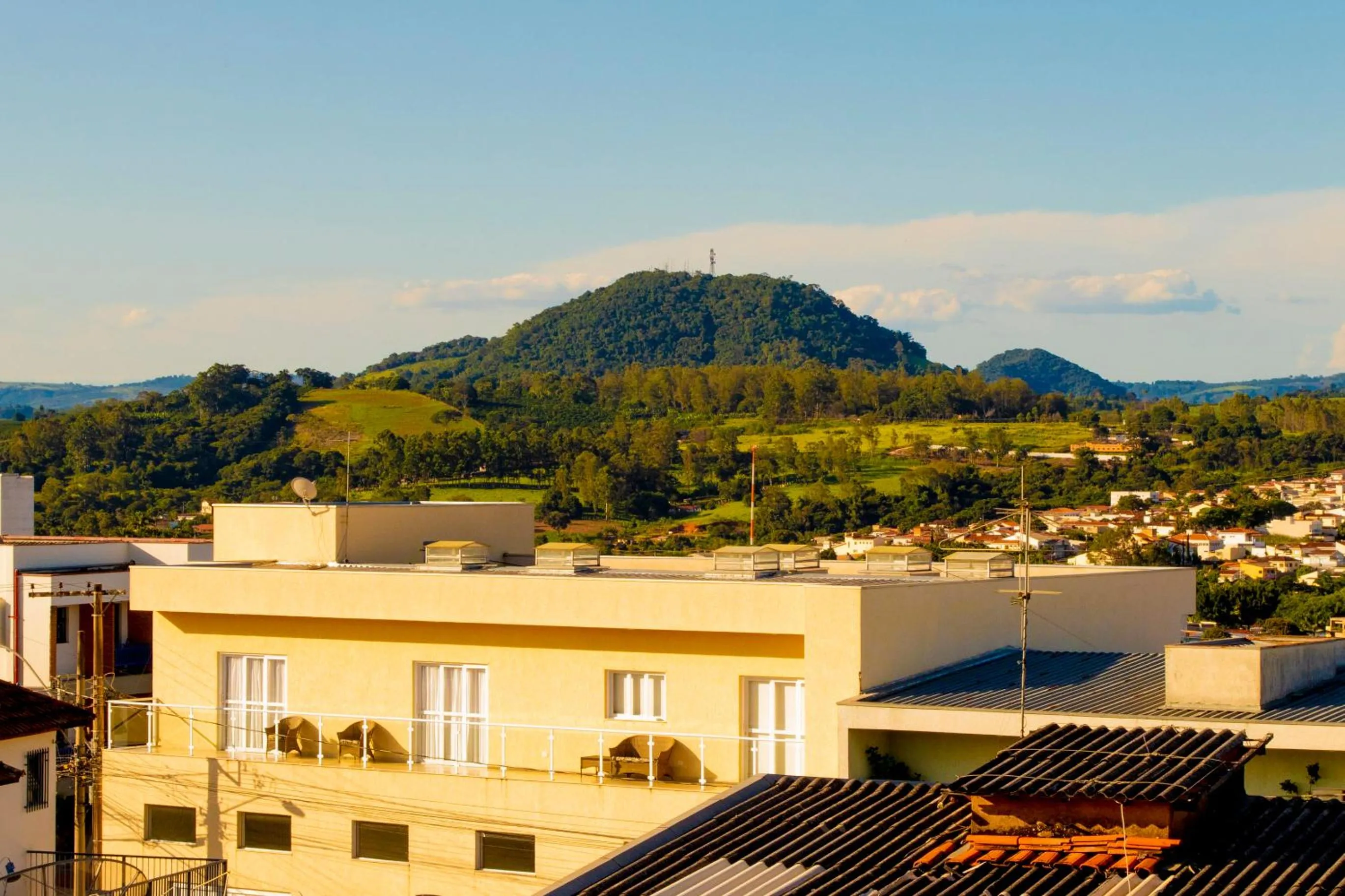 Mountain view in Class Hotel Guaxupé