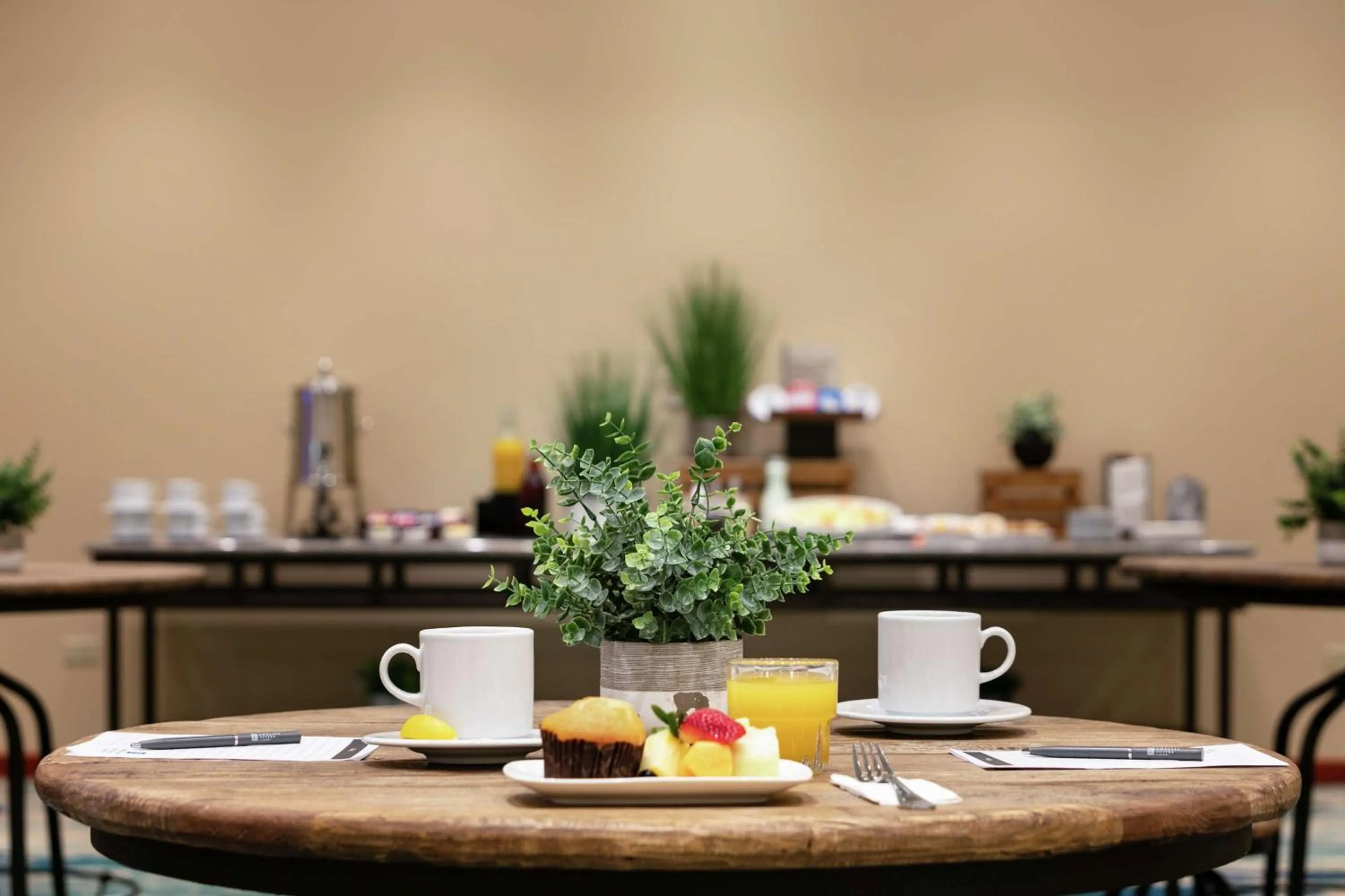 Meeting/conference room in Embassy Suites by Hilton San Juan - Hotel & Casino