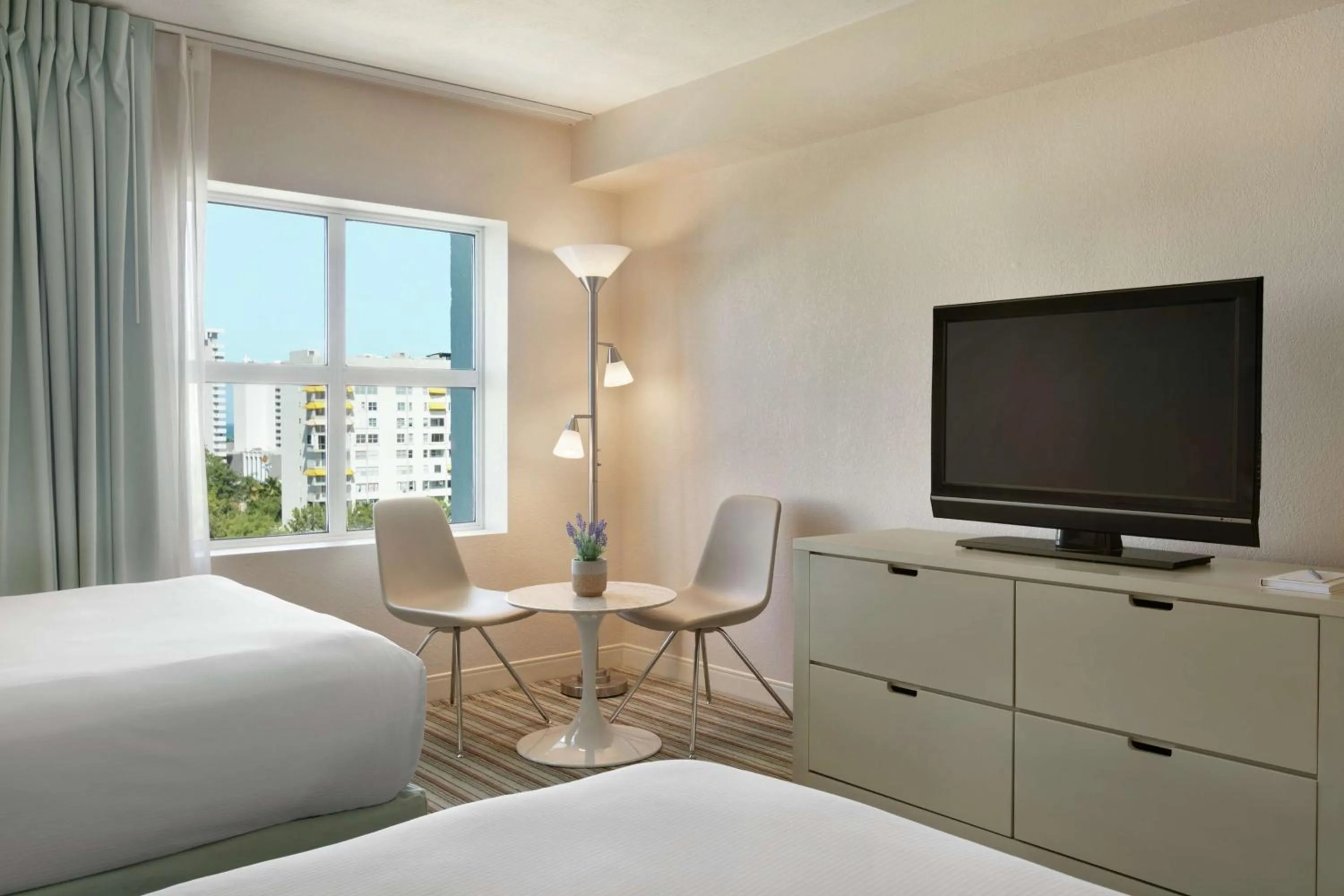 Bedroom, Bed in Embassy Suites by Hilton San Juan - Hotel & Casino